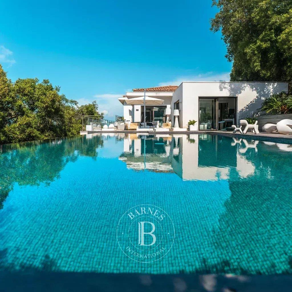 Ajaccio, Exclusive, Villa, 3 bedrooms, panoramic view Mountains, swimming pool