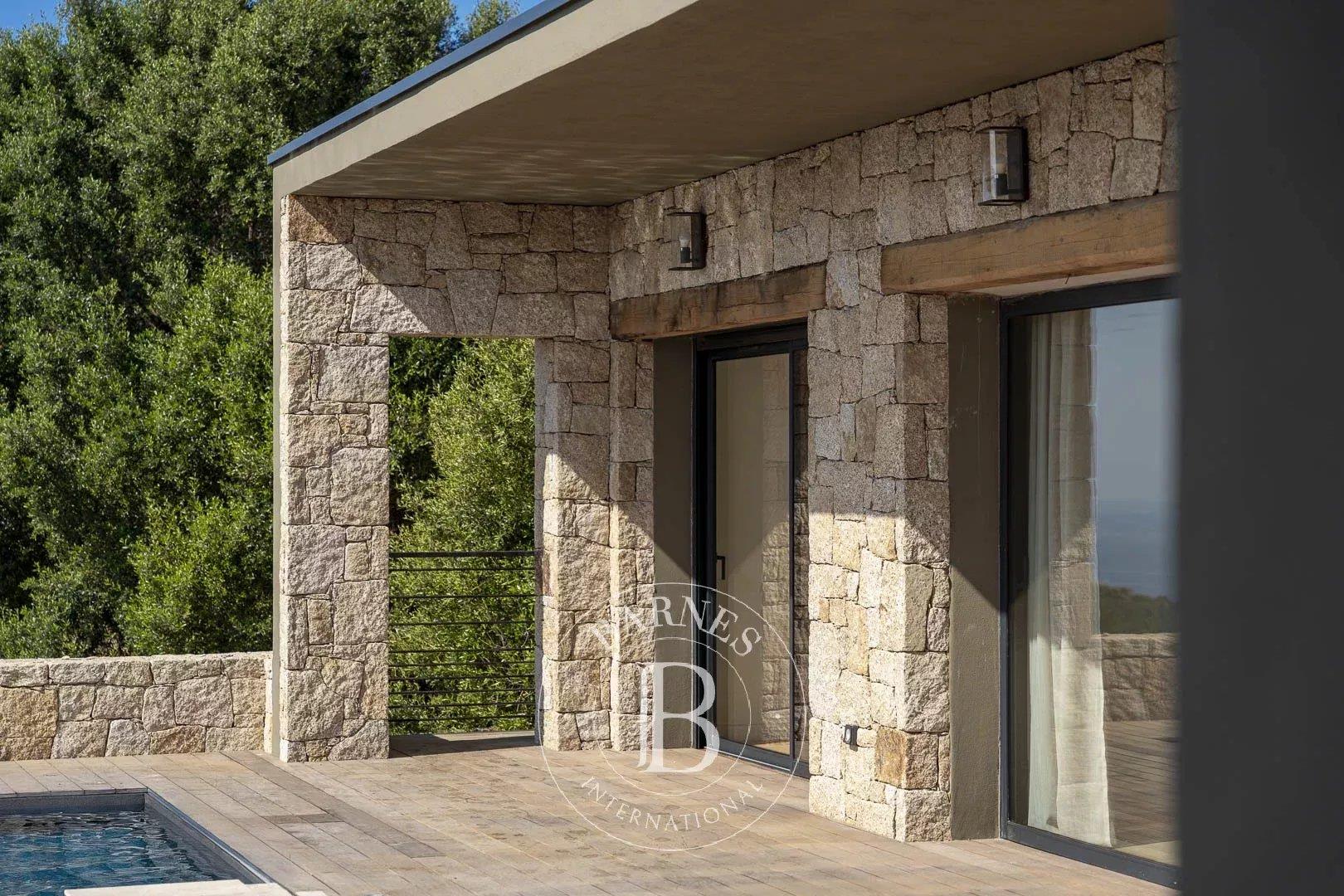 Ajaccio, new program, luxury villas, panoramic sea and mountains view, swimming pool, near beach