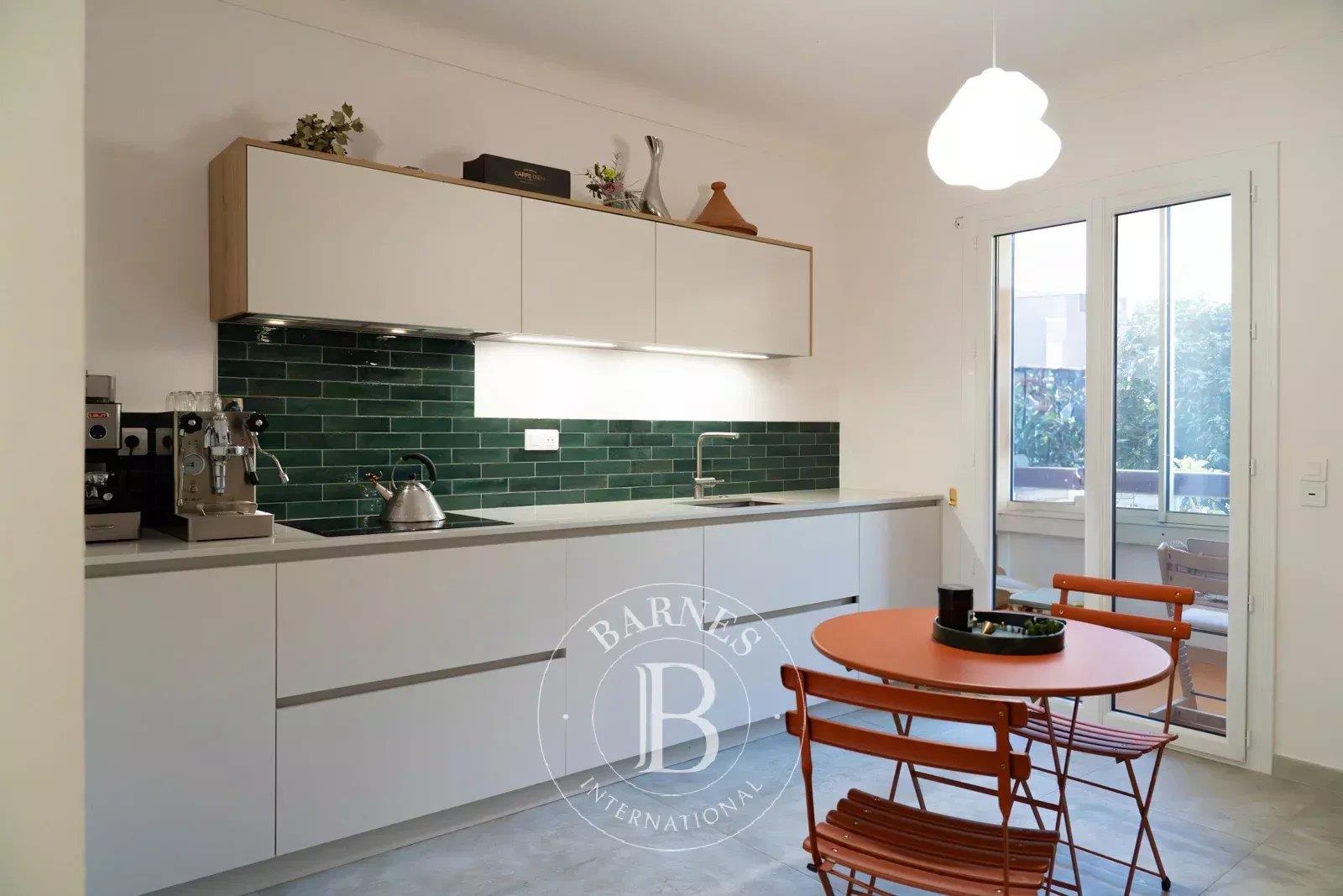 Compra: Apartamento (20000)