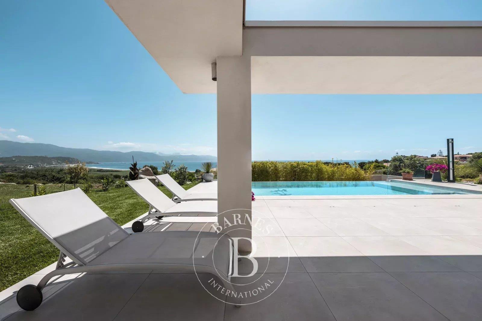 Exclusive – Villa – – 4 Bedrooms – Panoramic Sea View – Swimming Pool – Walking Distance to the Beac