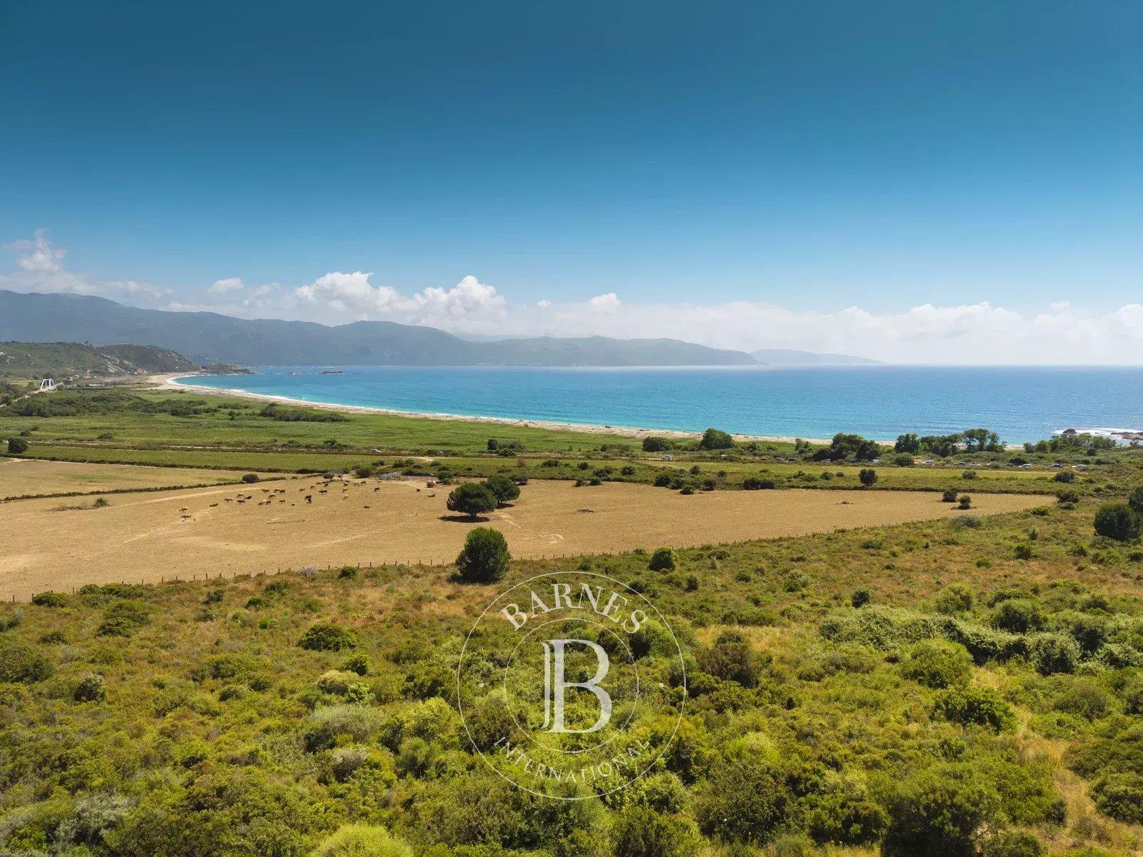 Exclusive – Villa – – 4 Bedrooms – Panoramic Sea View – Swimming Pool – Walking Distance to the Beac