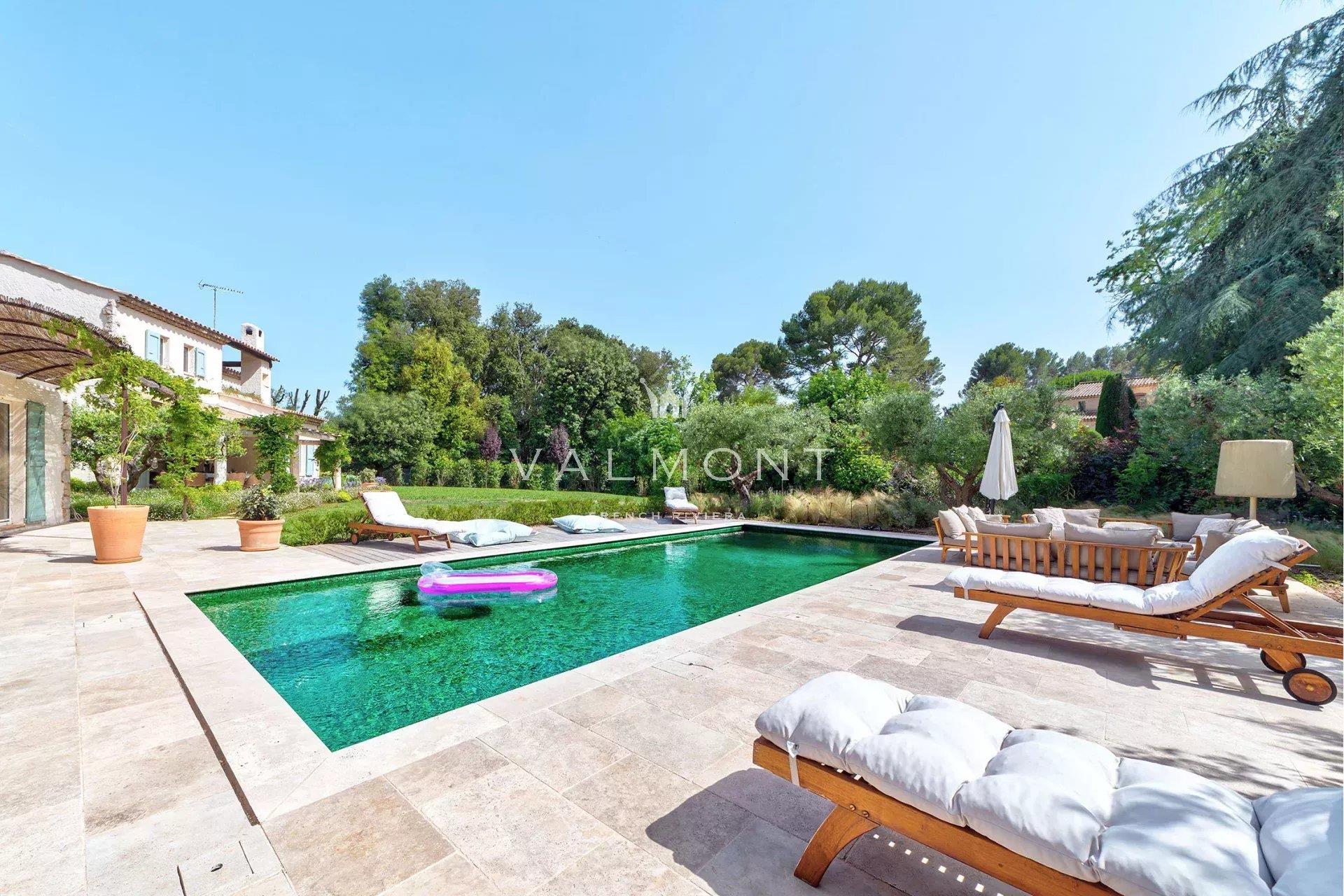 Compra: Vivenda (06330)