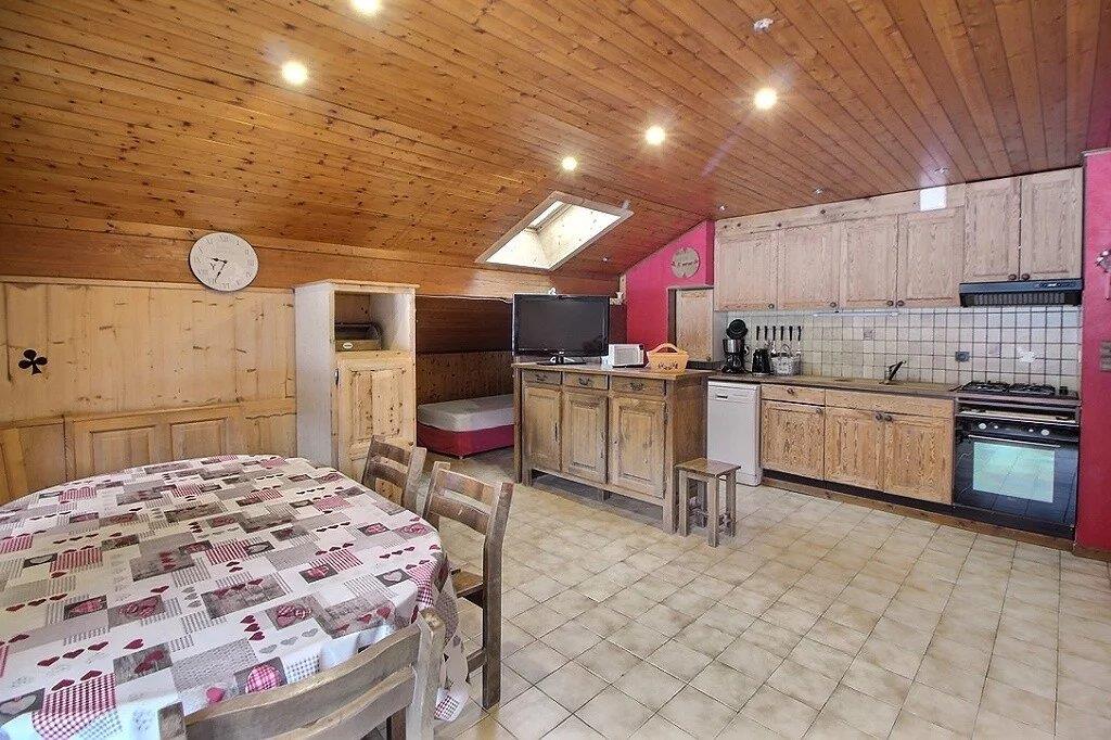 Cumpărare: Apartament (74360)