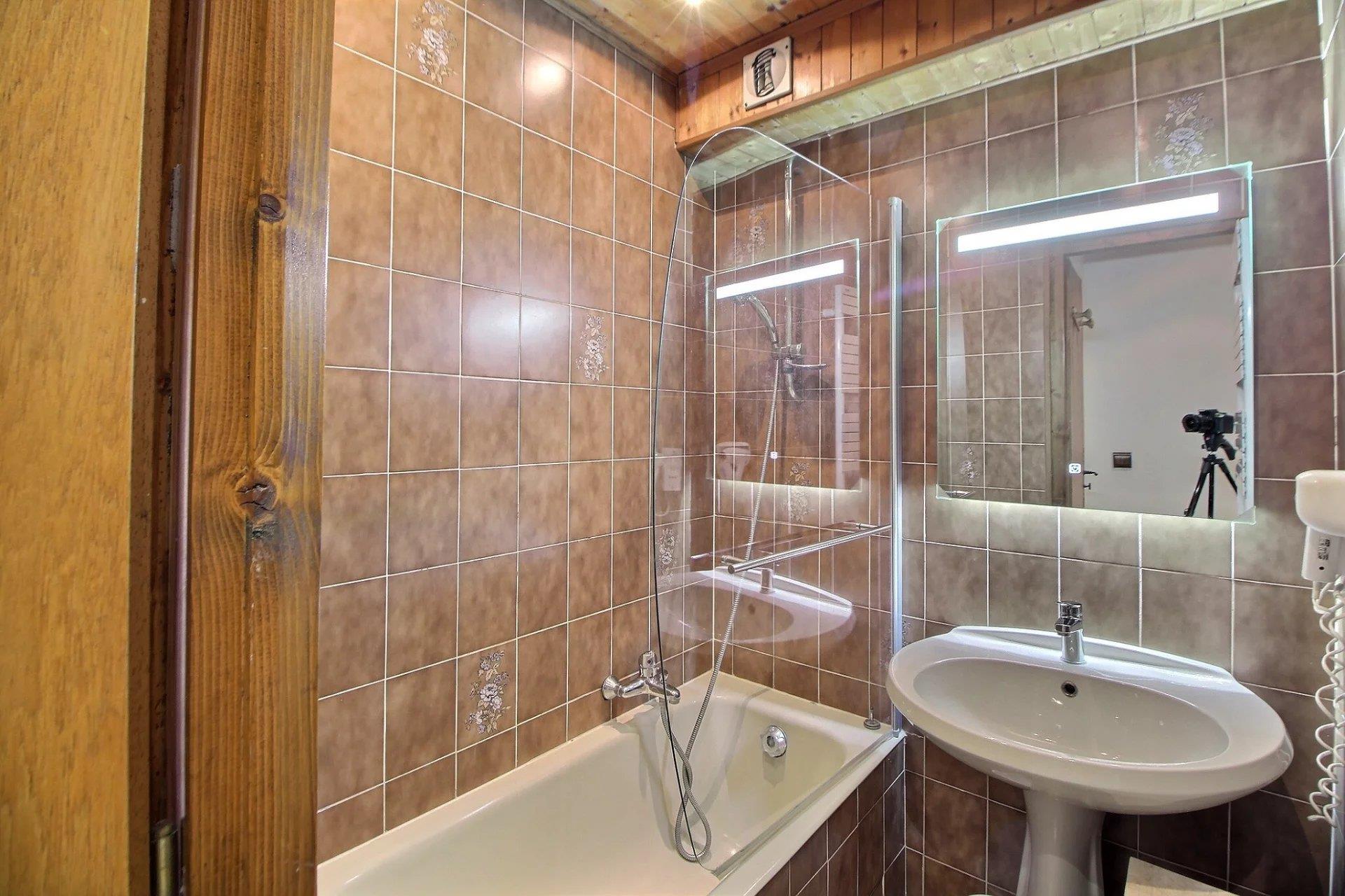 Cumpărare: Apartament (74360)