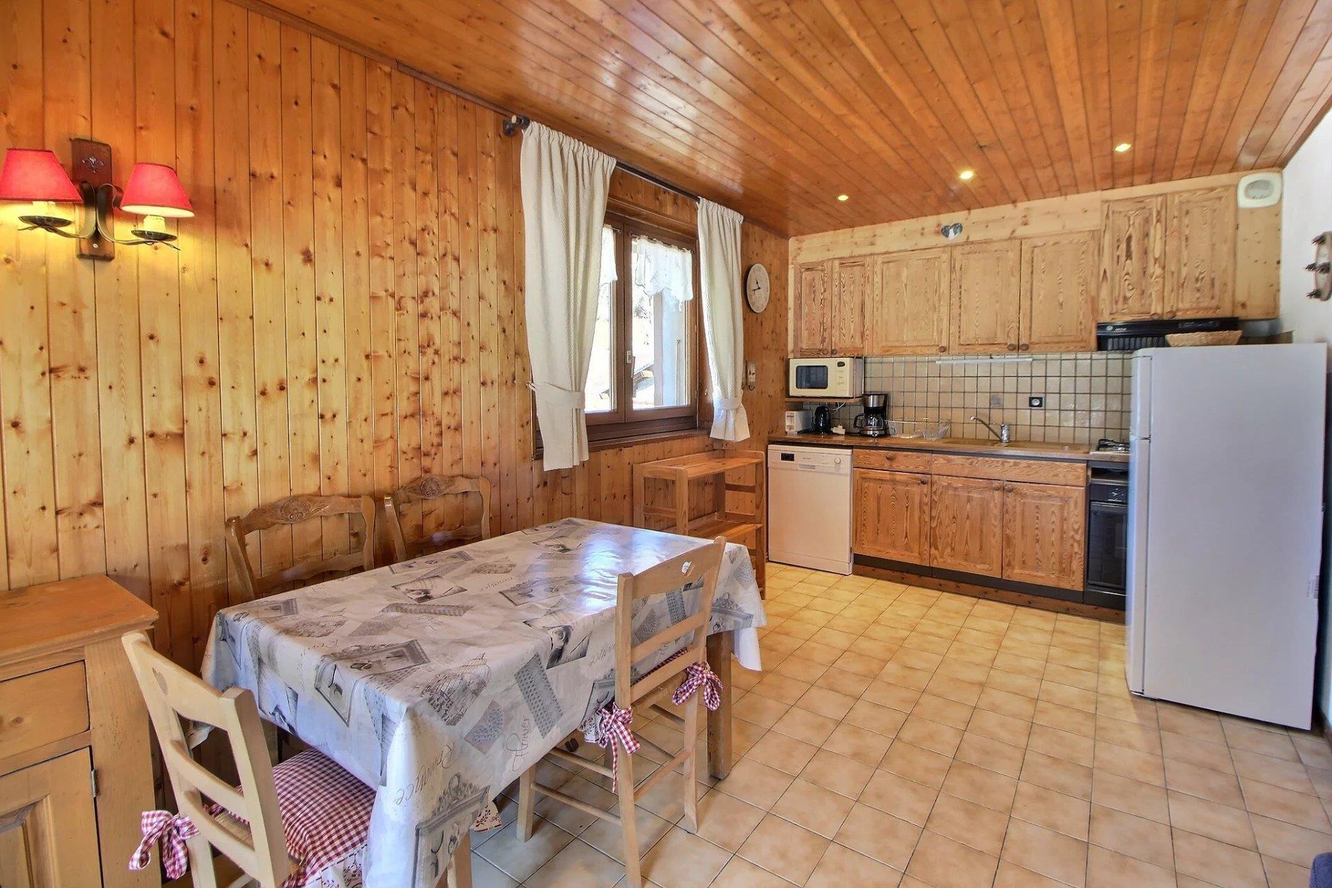 Cumpărare: Apartament (74360)
