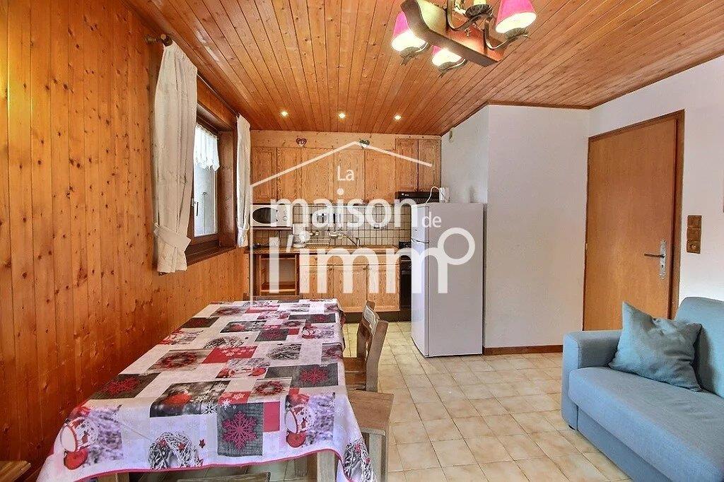 Cumpărare: Apartament (74360)