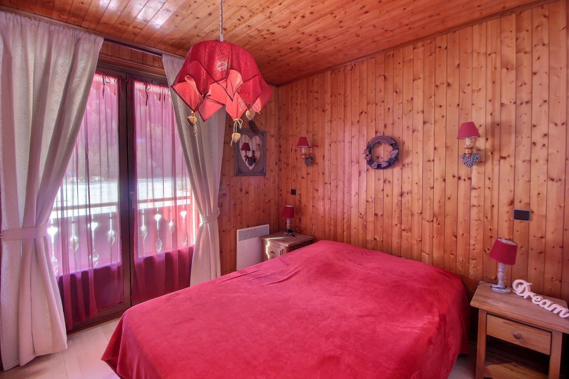 Cumpărare: Apartament (74360)