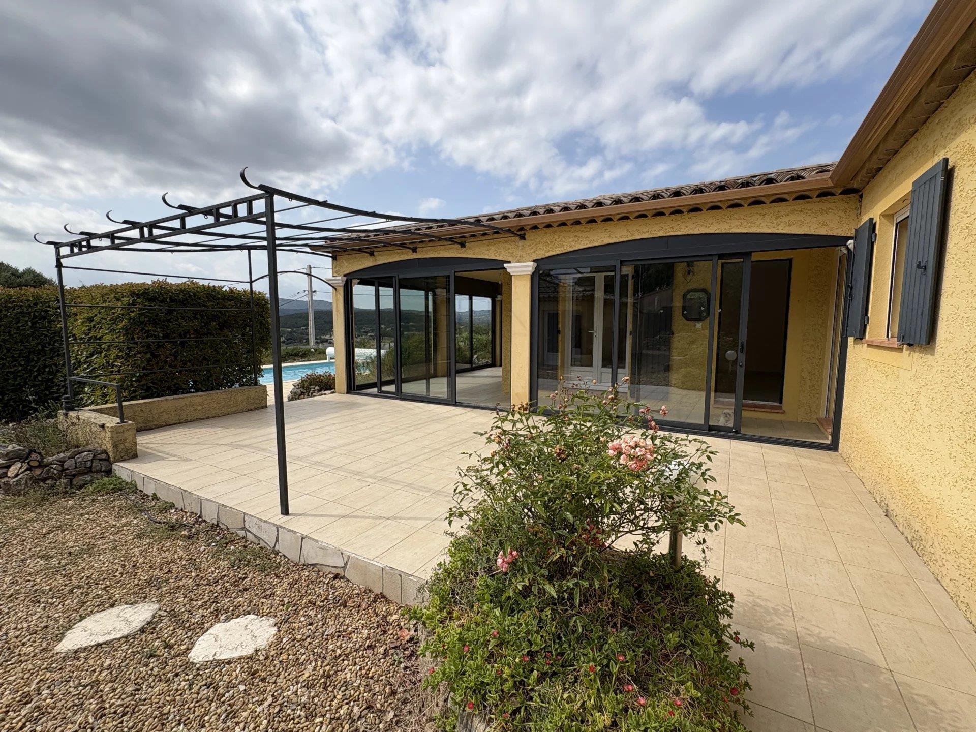 Compra: Vivenda (83570)