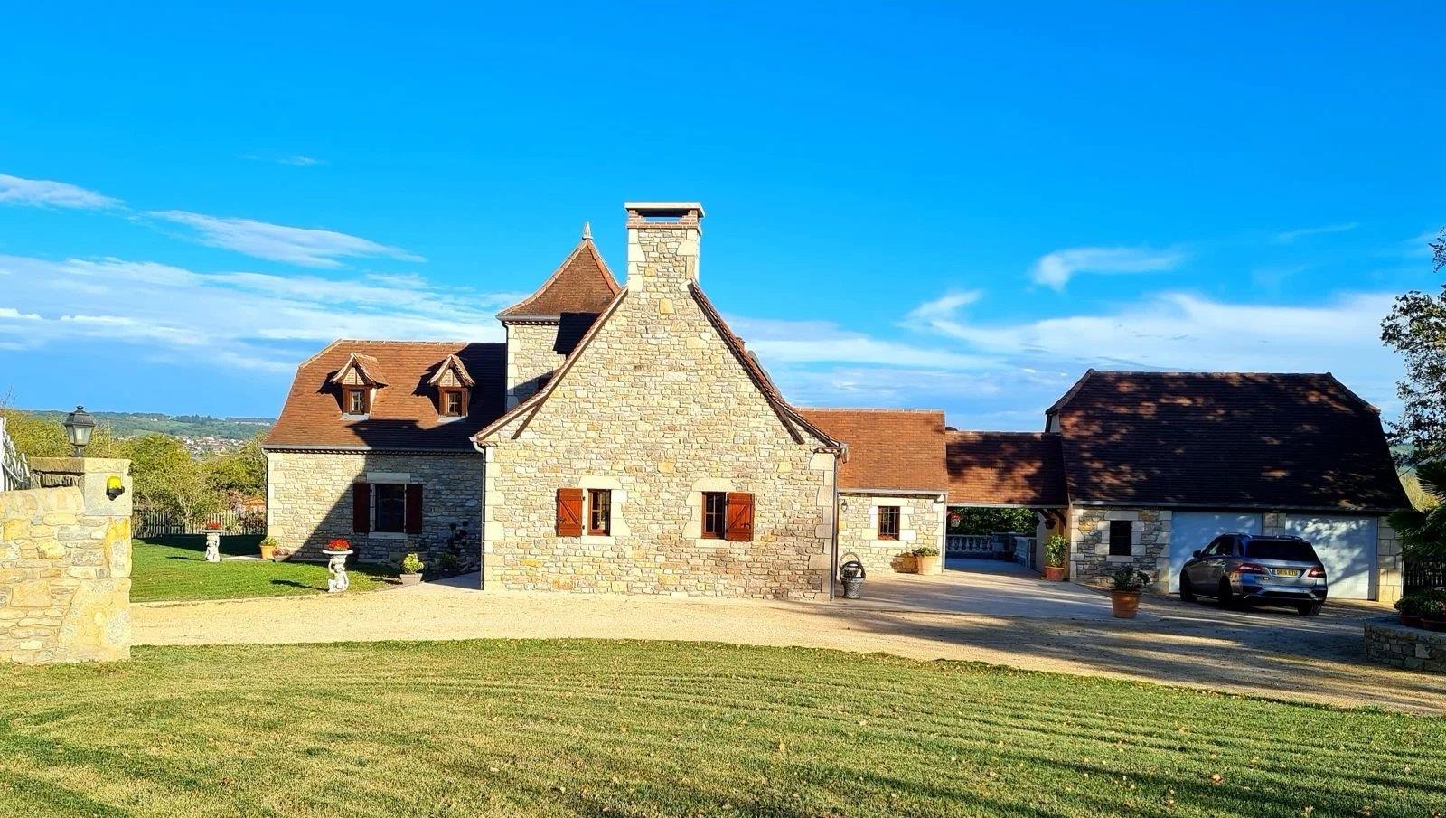 Manor house for sale Dordogne