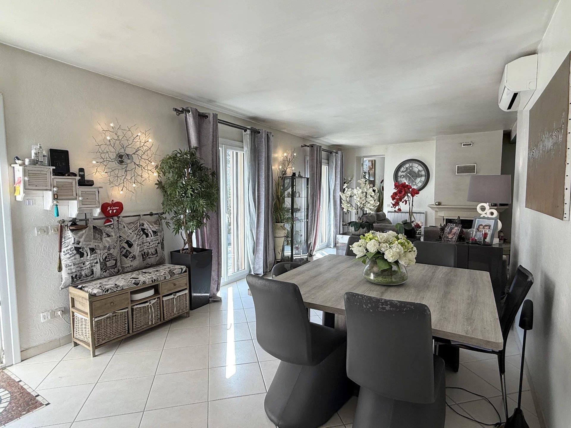 Vente villa Grasse, familiale de 4 chambres