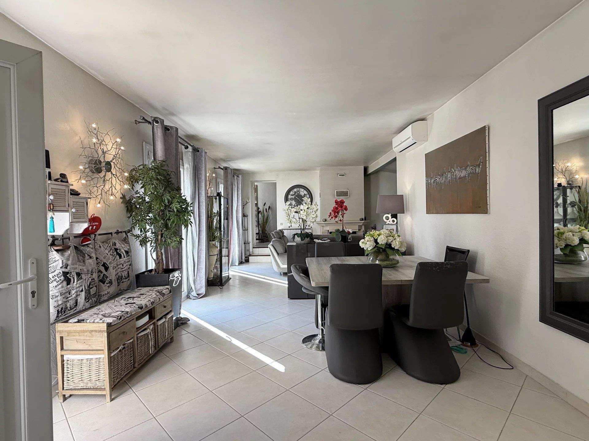 Vente villa Grasse, familiale de 4 chambres