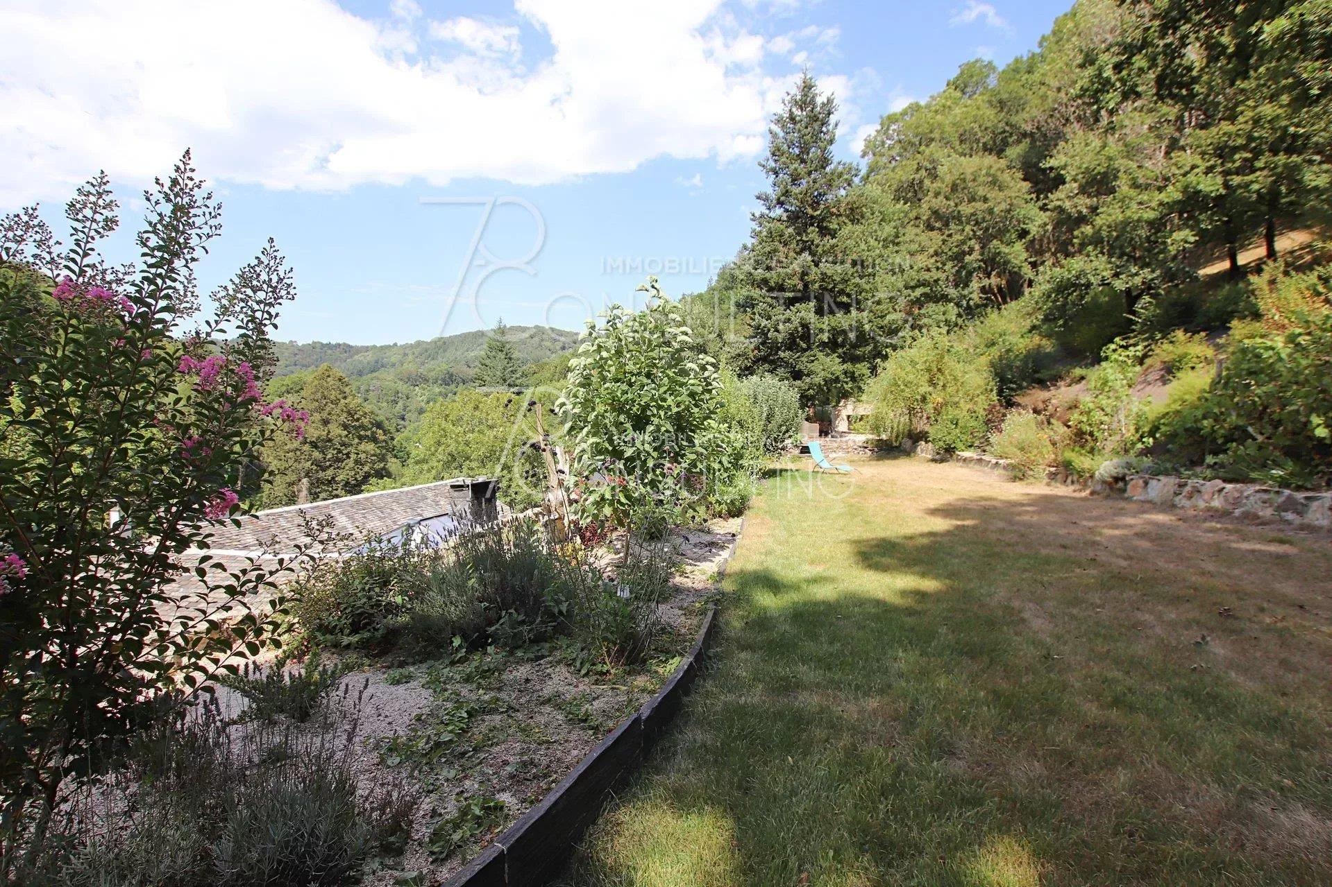 Sale In A Hamlet Of Sidobre Renovated House