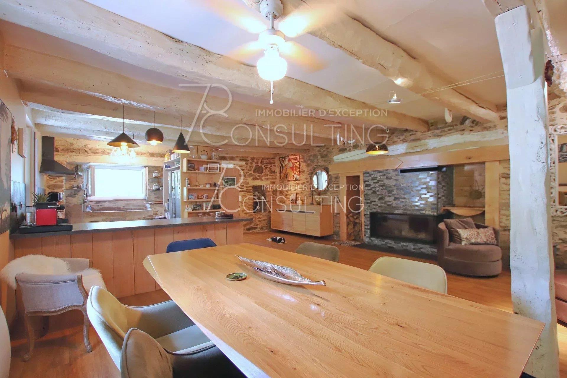 Sale In A Hamlet Of Sidobre Renovated House