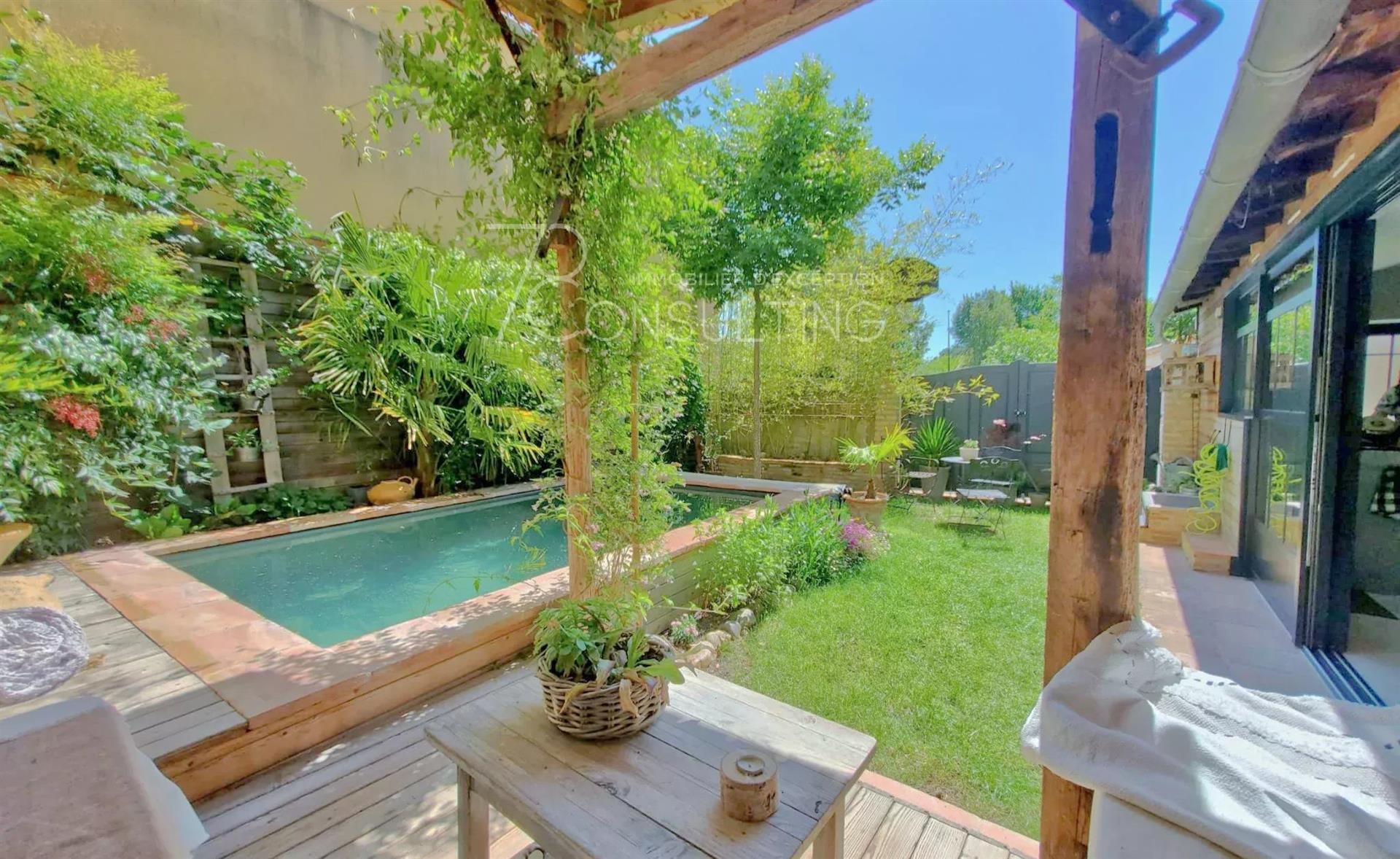 Sale 10Mn Toulouse Village House With Garden Swimming Pool