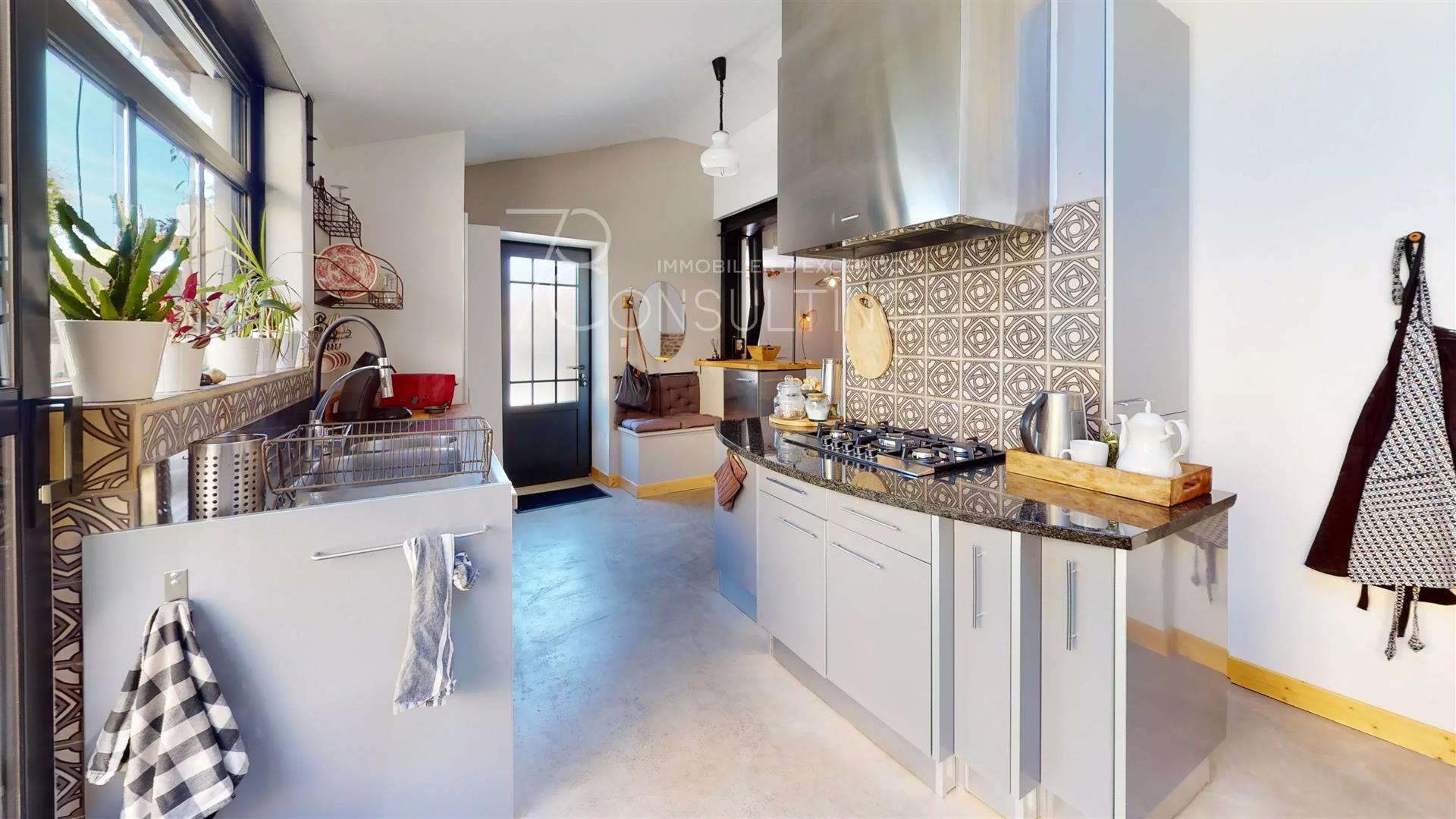Sale 10Mn Toulouse Village House With Garden Swimming Pool