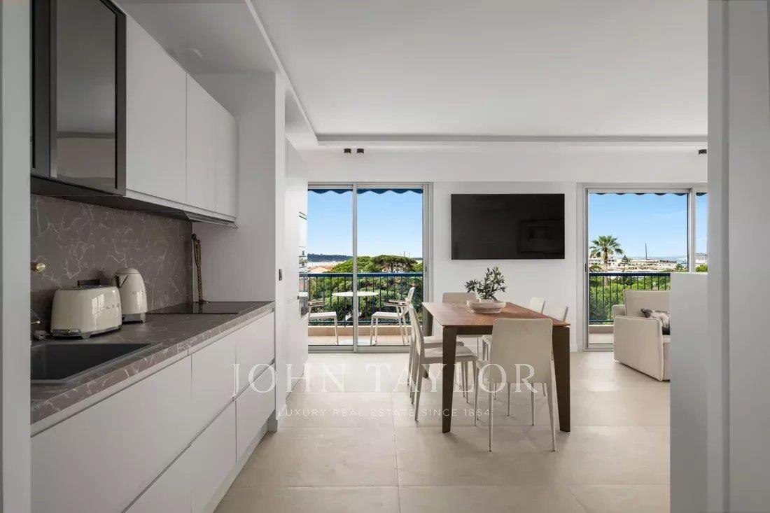 Basse Californie Soberbo apartamento renovado de 4 assoalhadas com vista para o mar