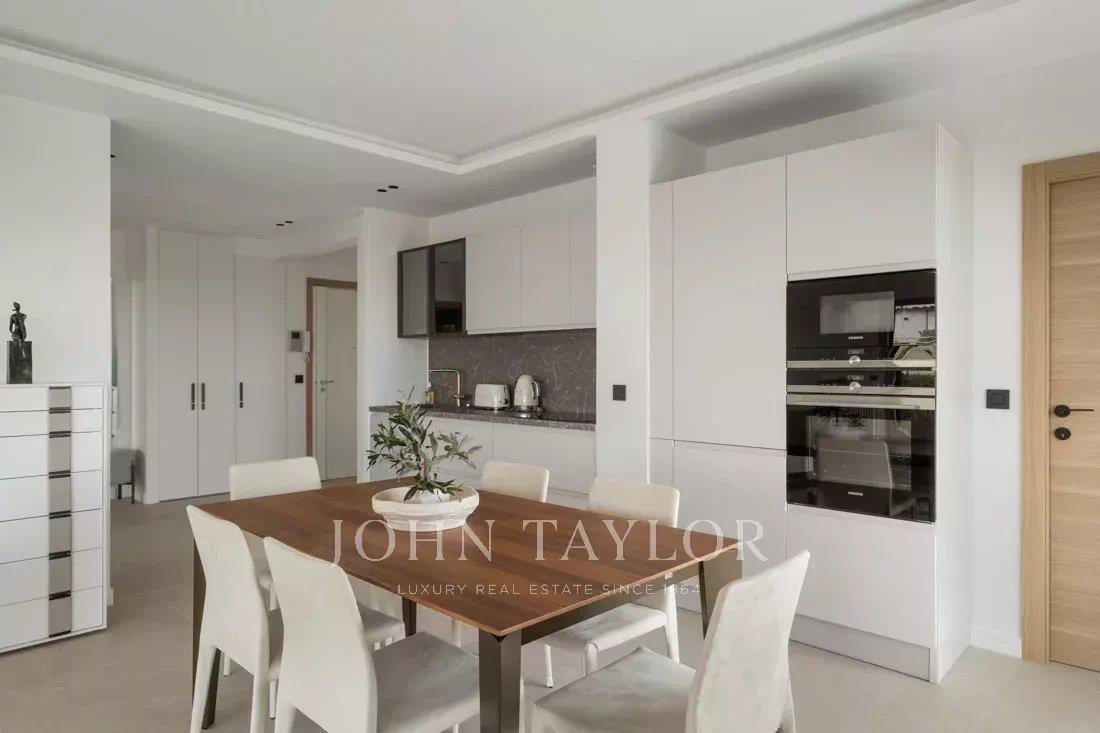 Basse Californie Soberbo apartamento renovado de 4 assoalhadas com vista para o mar