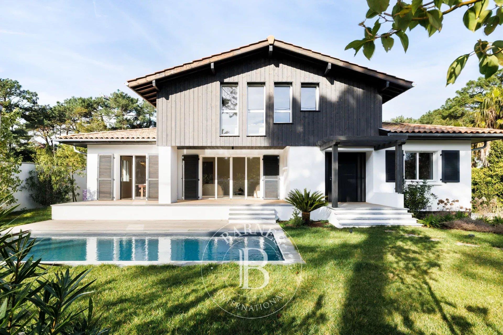 Anglet, Golf Course L'impératrice, Completely Renovated House With Swimming Pool