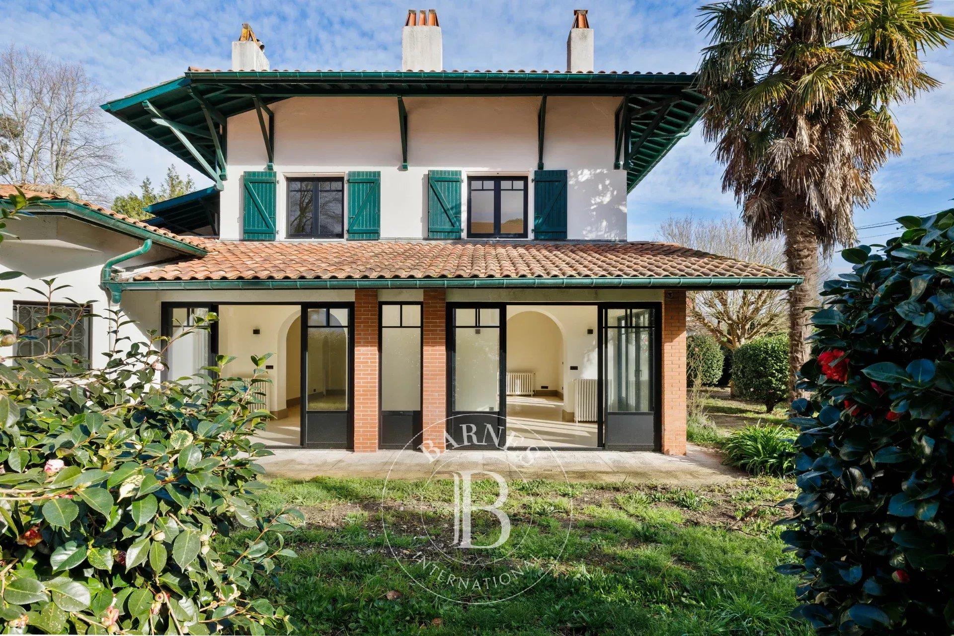 Anglet/ Biarritz Parc D'hiver - Beautiful House Of 298 M²