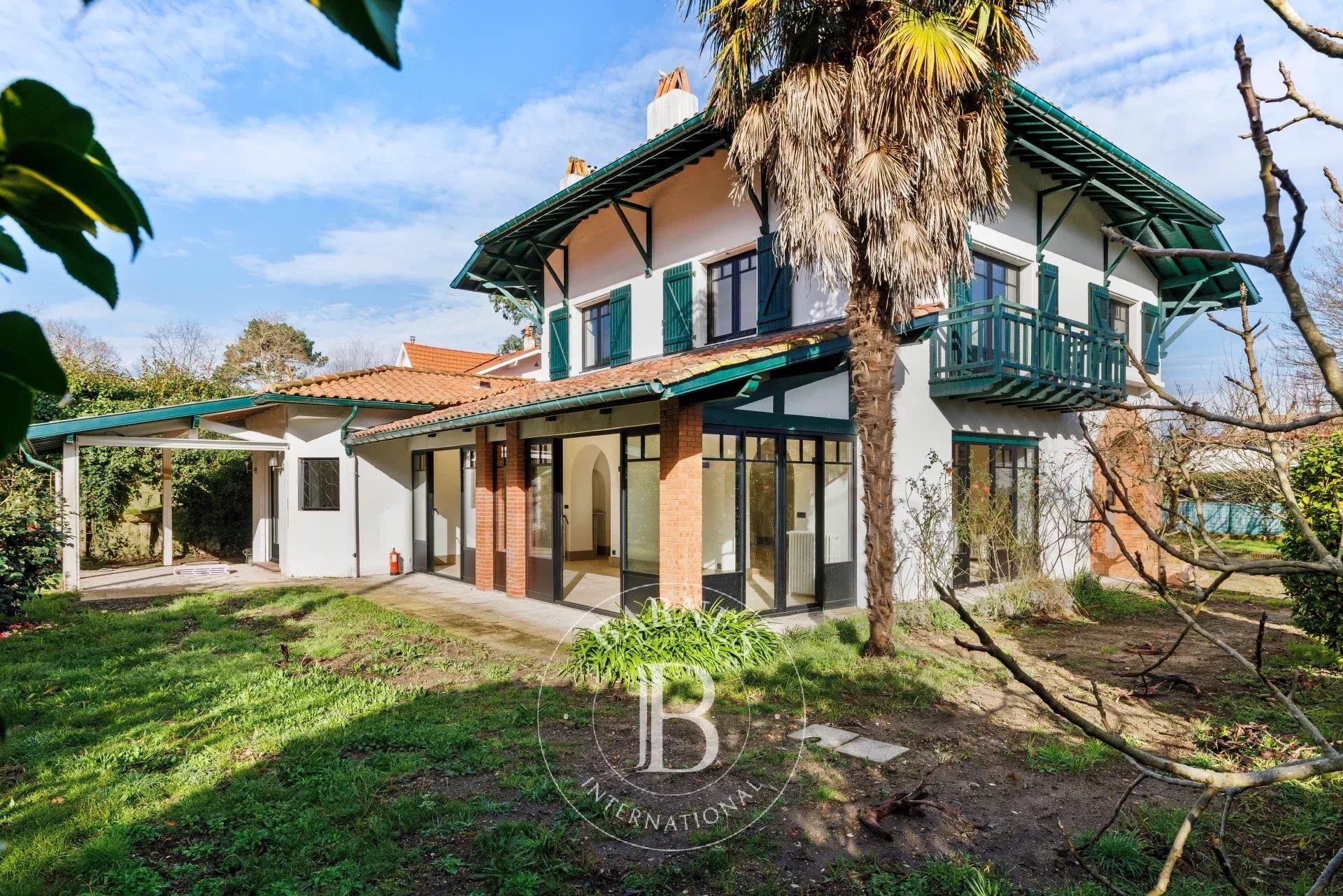 Anglet/ Biarritz Parc D'hiver - Beautiful House Of 298 M²