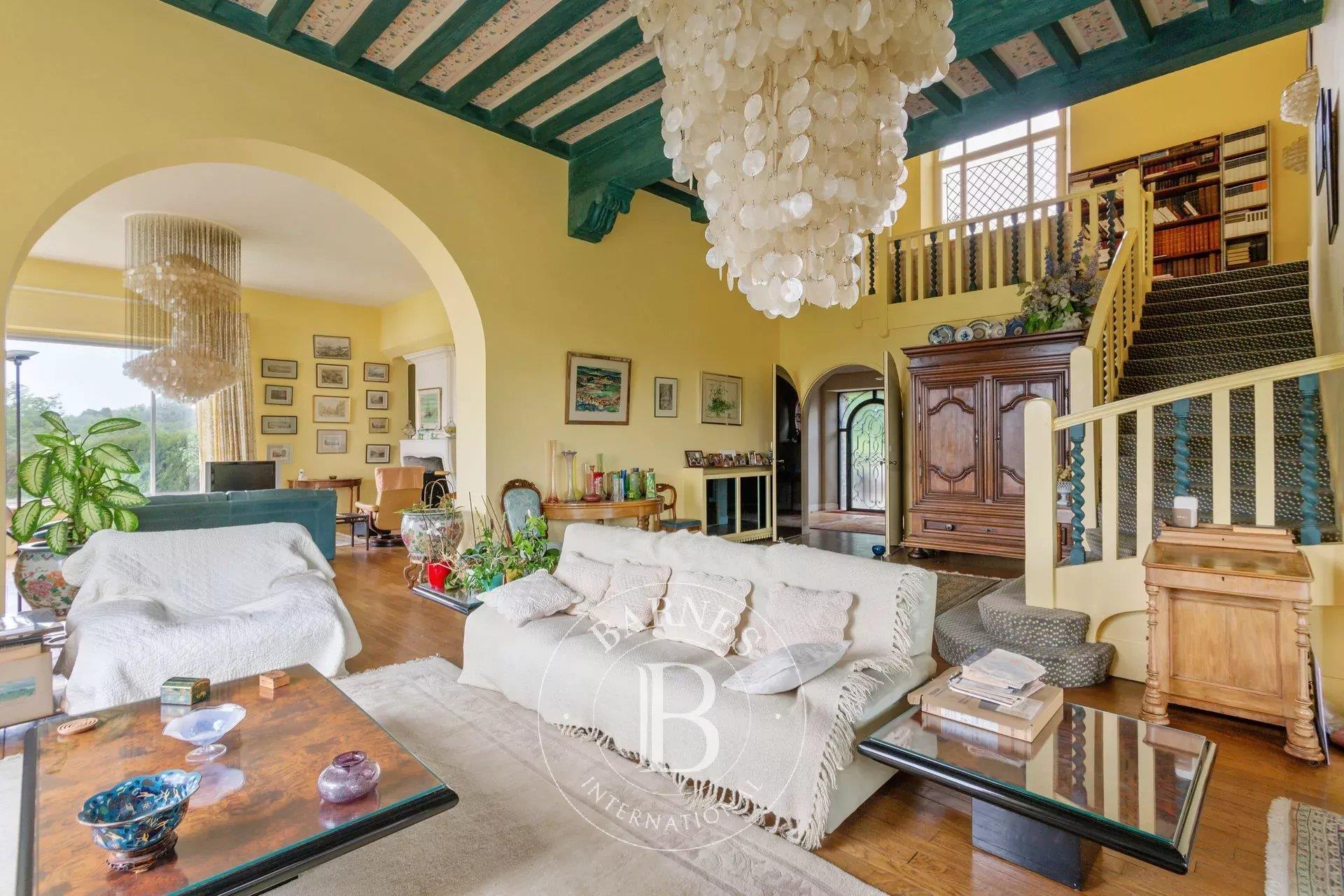 Saint Jean De Luz, Beautiful Property In Chantaco