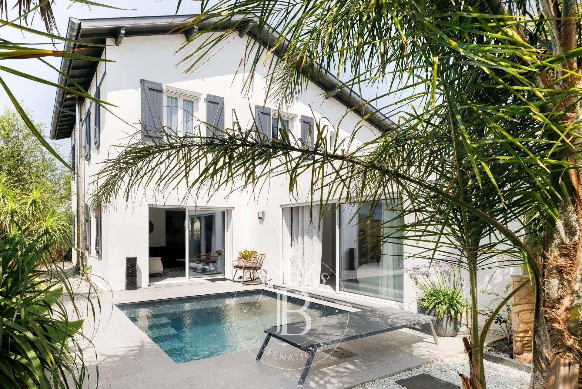 Anglet – Quiet House Near Biarritz Golf Course
