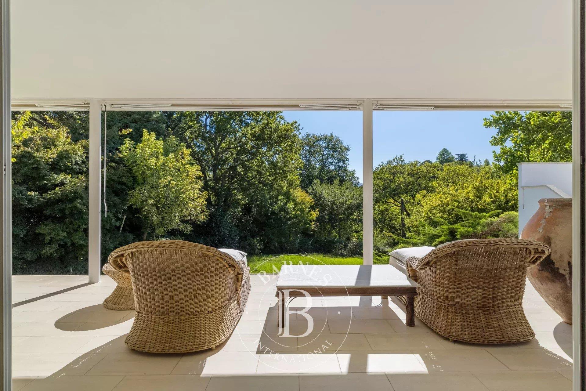 Saint Jean De Luz, Comtemporary House In A Quiet Area