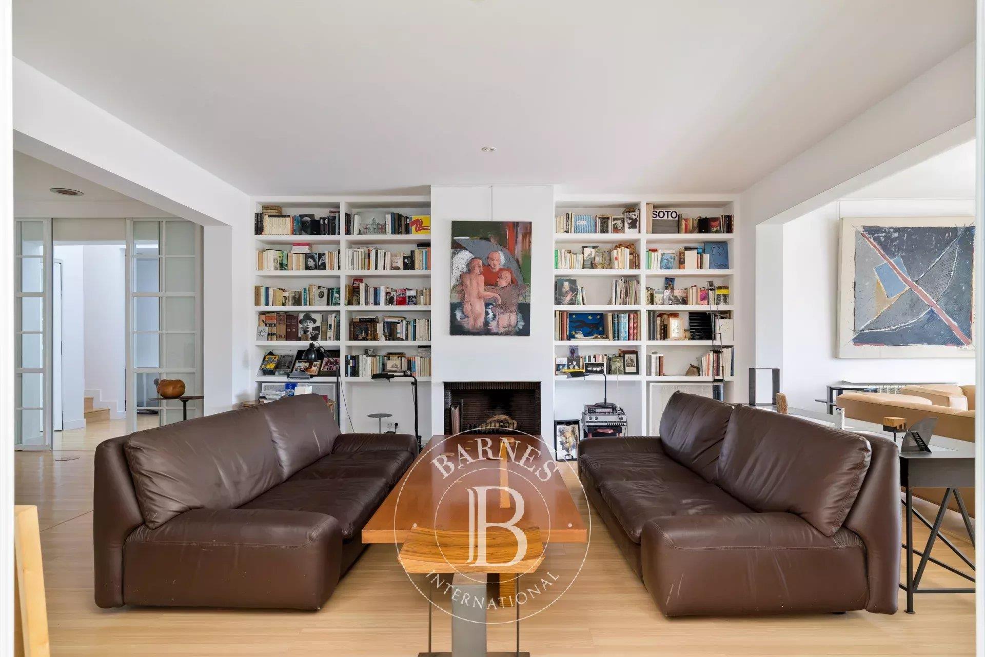 Saint Jean De Luz, Comtemporary House In A Quiet Area