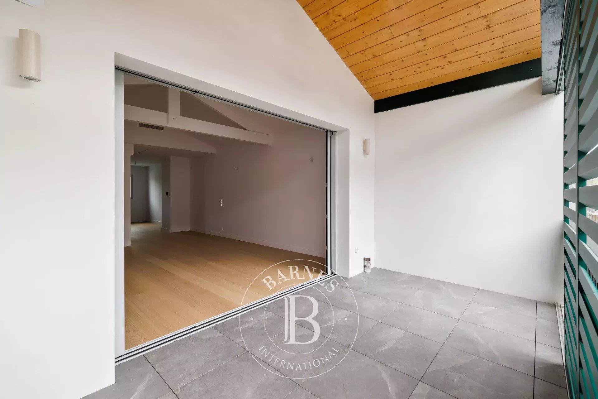 Saint Jean De Luz, Newly Built Townhouse