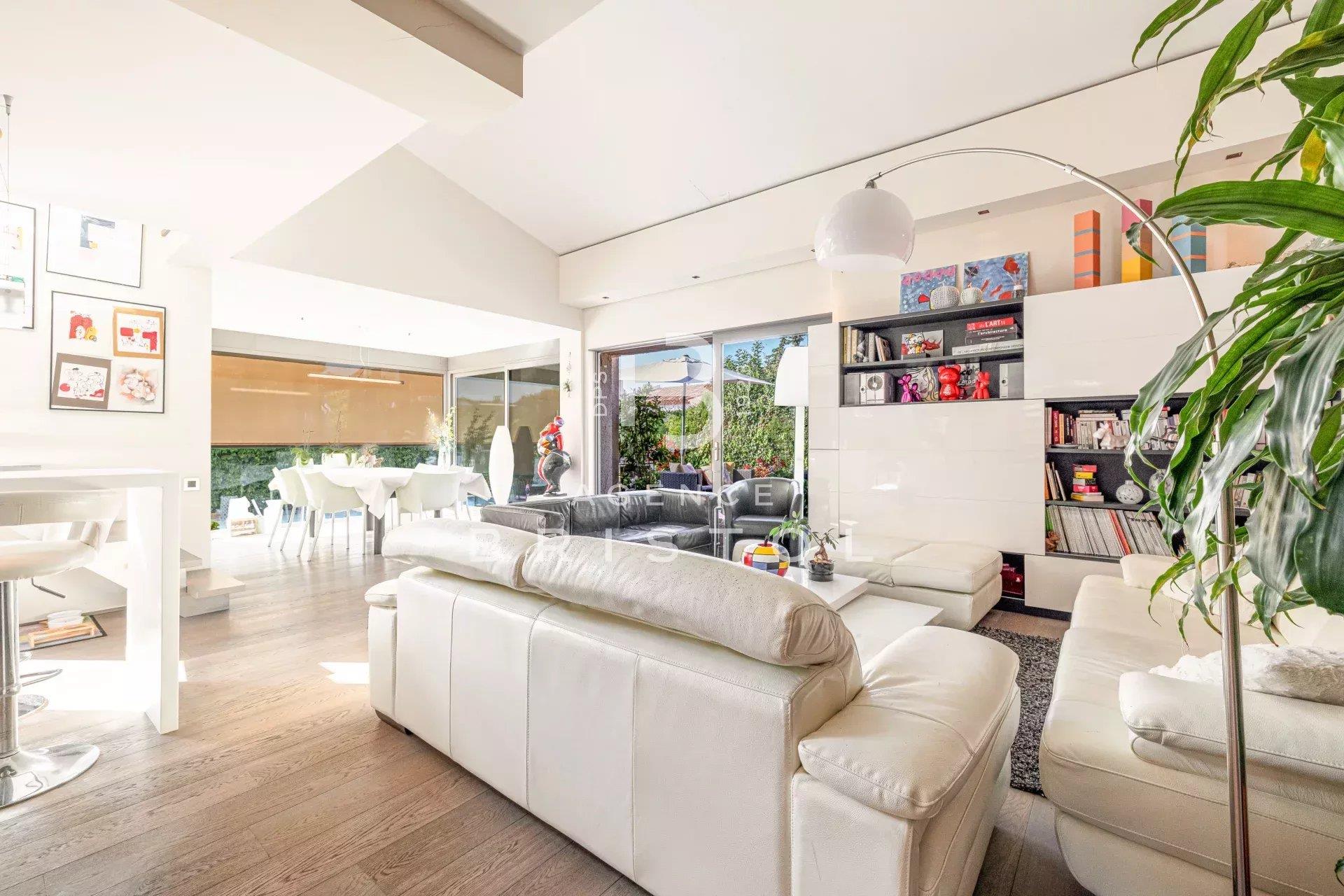 Compra: Casa (06230)