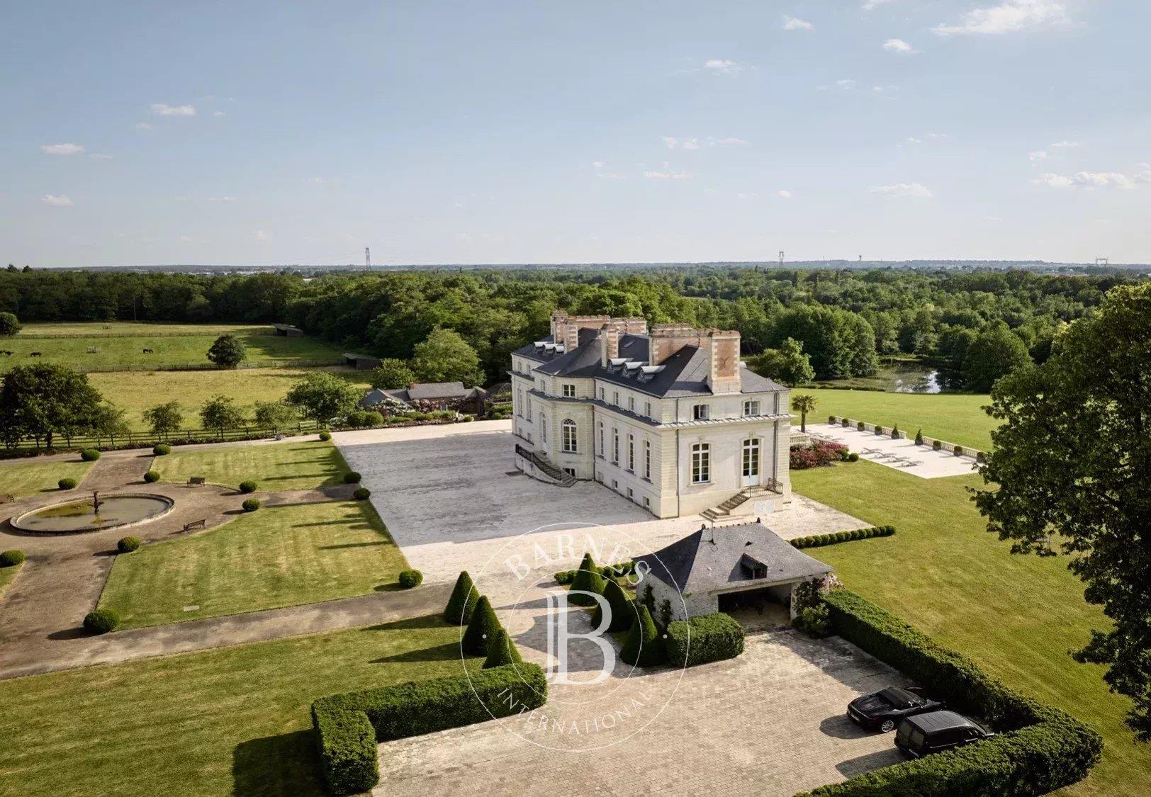 Loire-Atlantique - Equestrian property - 128 hectares