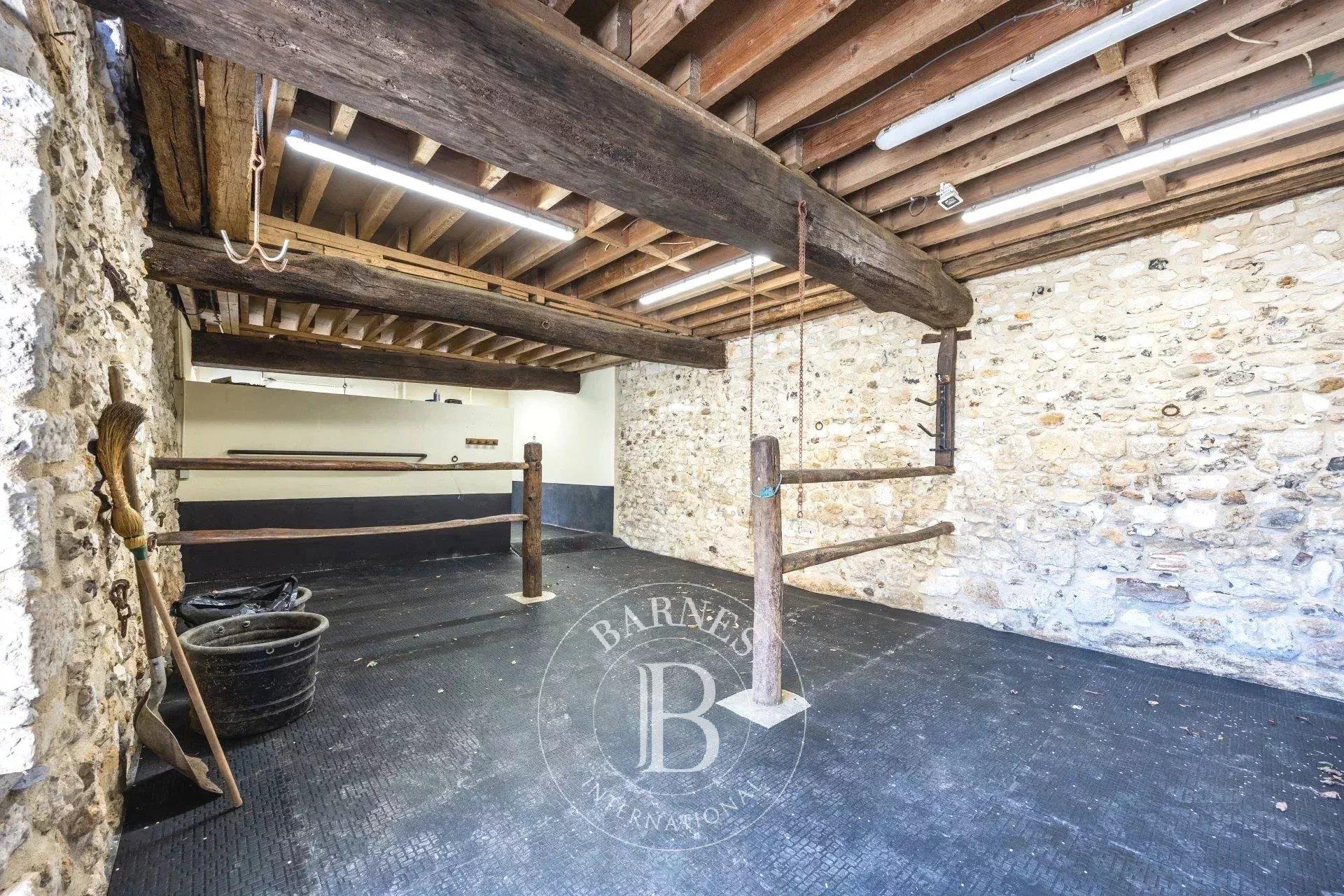 25-Hectare estate on the Seine - 1 hour from Paris
