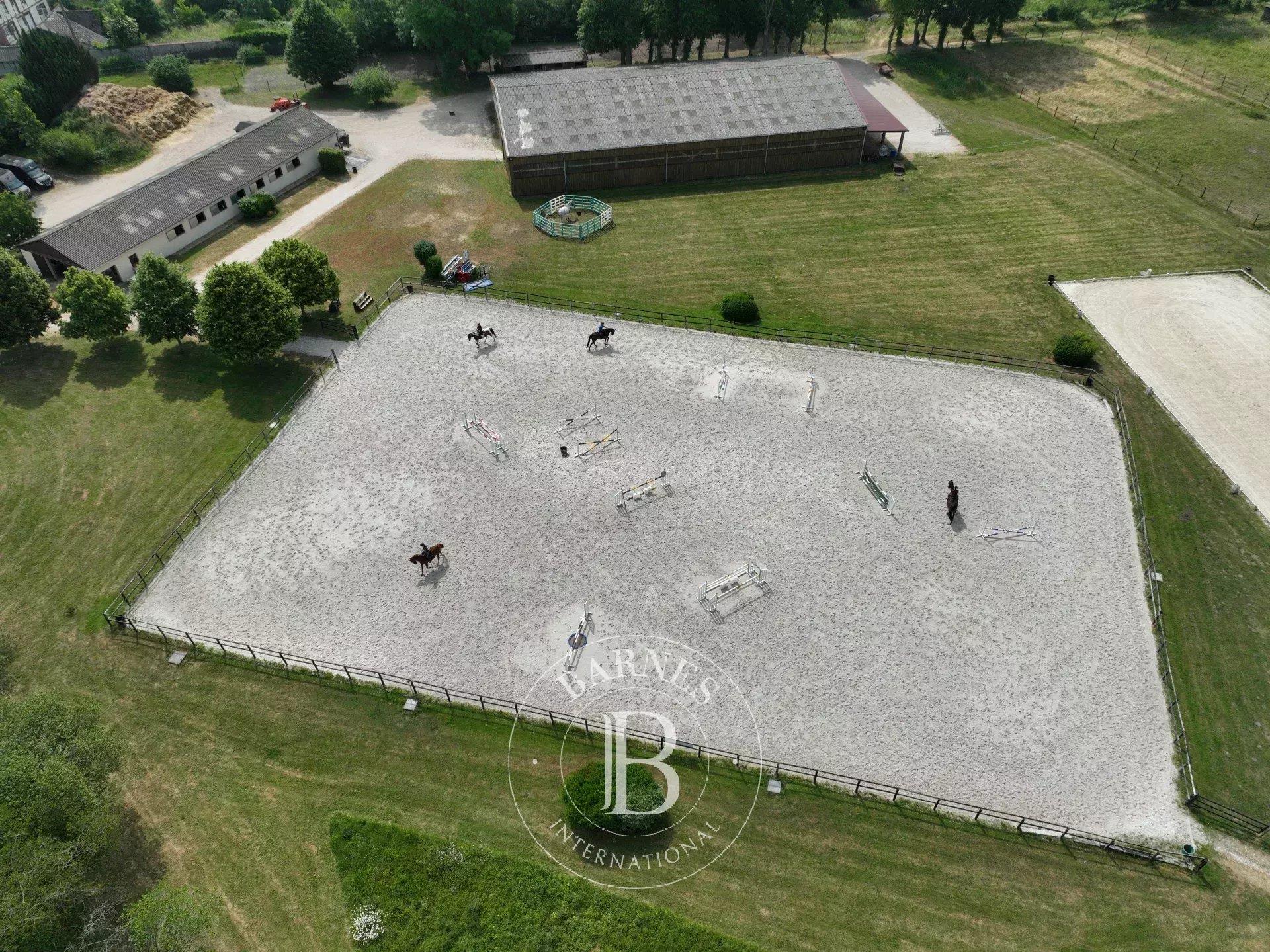Vallée de l'Eure - Private equestrian estate - Beautiful manor house