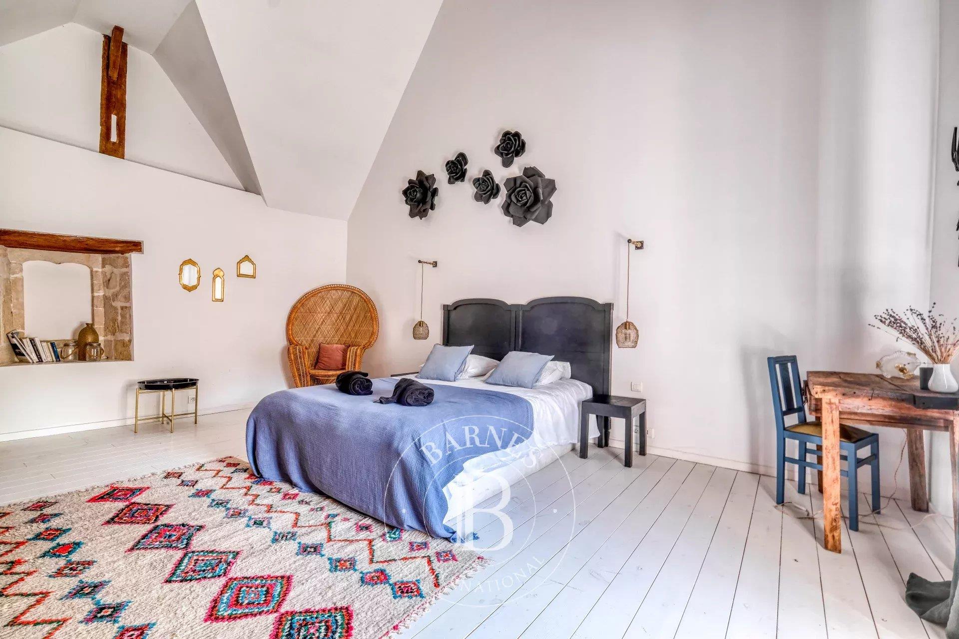Charming renovated property - 50mn from Paris - Outbuildings