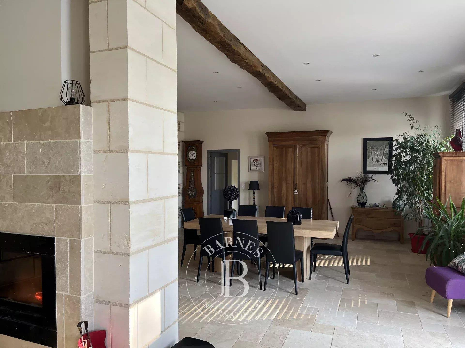 Périgord, Bergerac - Contemporary house with 20 hectares