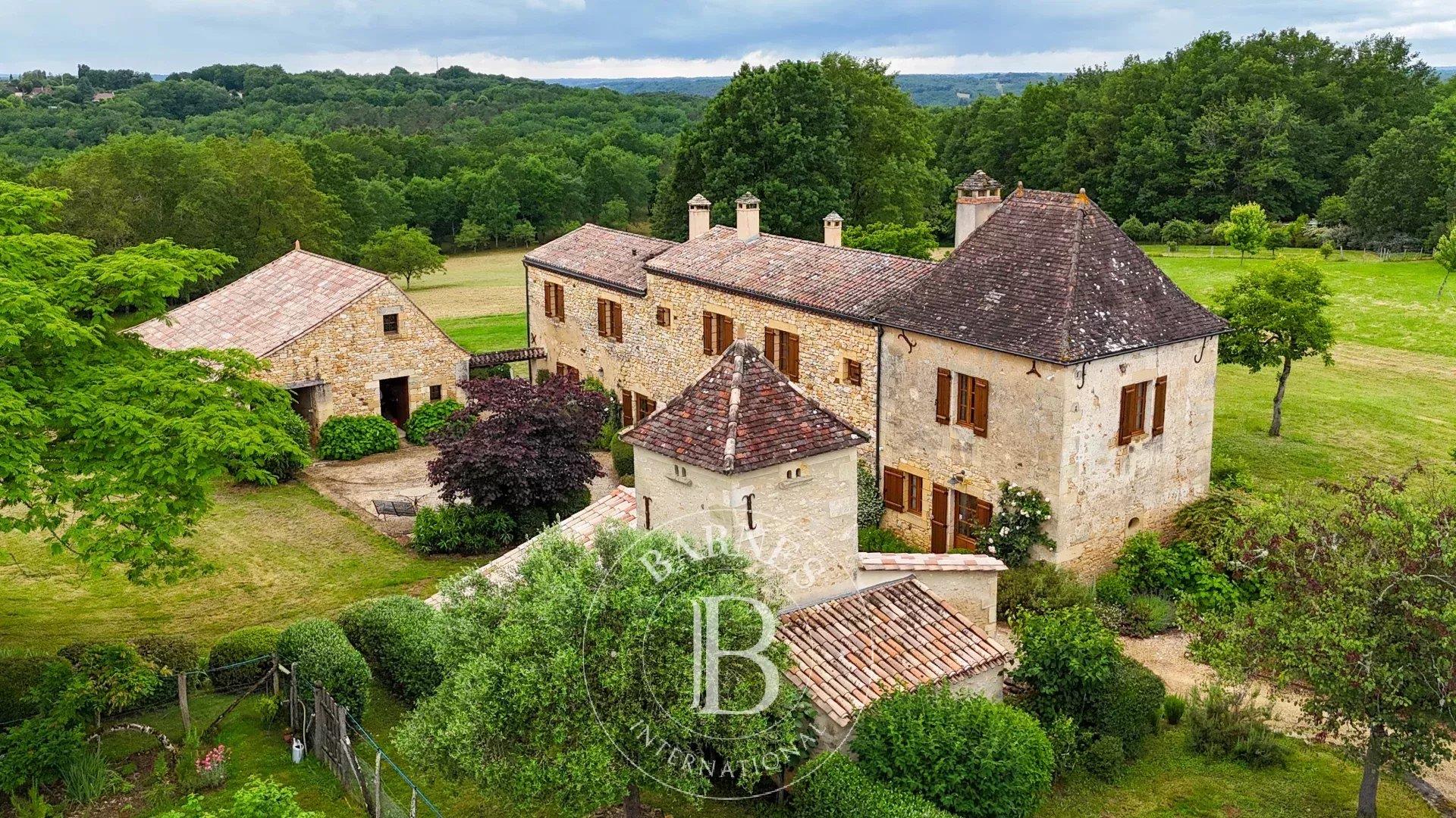 Couze-Et-Saint-Front – Elegant countryside estate on 20 hectares, 5 minutes from Lalinde in Dordogne