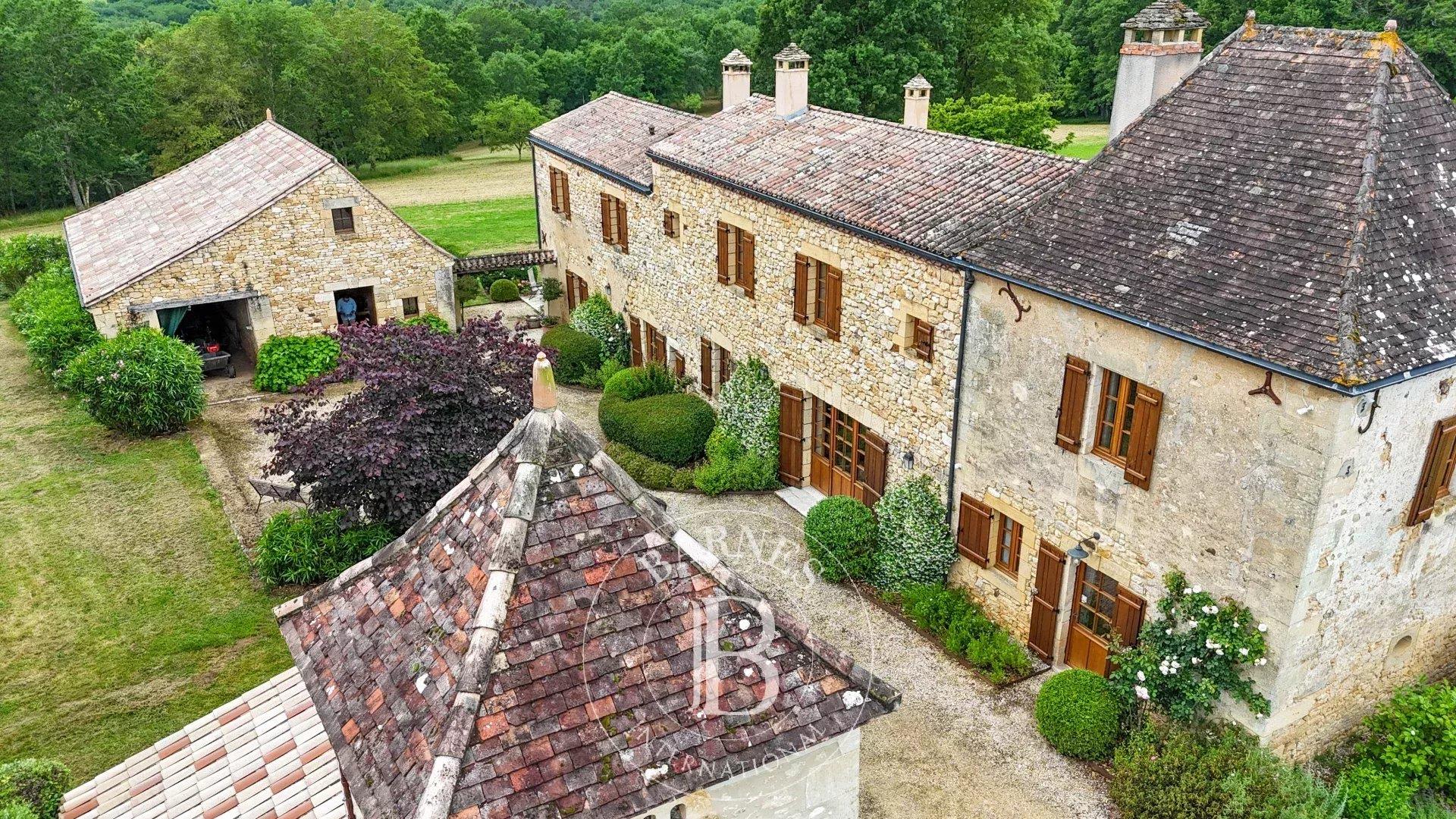 Couze-Et-Saint-Front – Elegant countryside estate on 20 hectares, 5 minutes from Lalinde in Dordogne