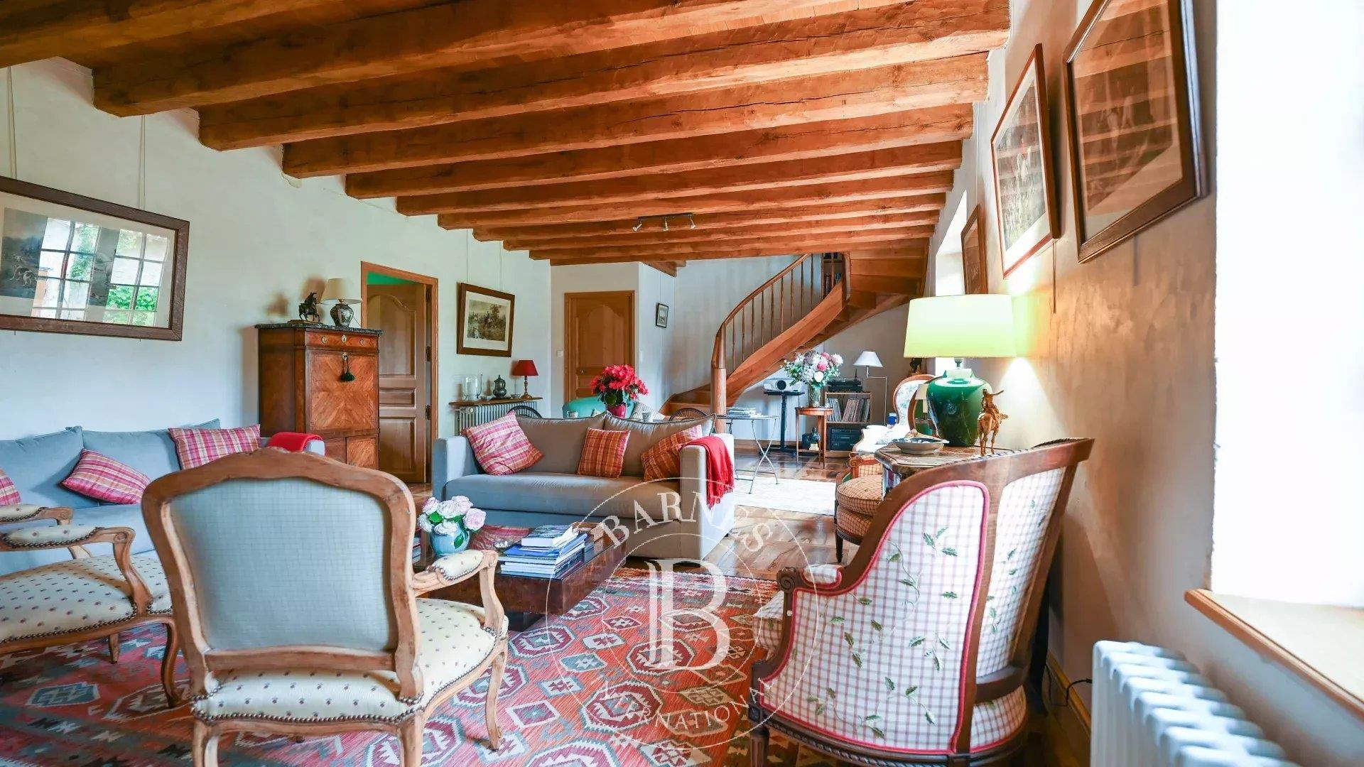 Couze-Et-Saint-Front – Elegant countryside estate on 20 hectares, 5 minutes from Lalinde in Dordogne