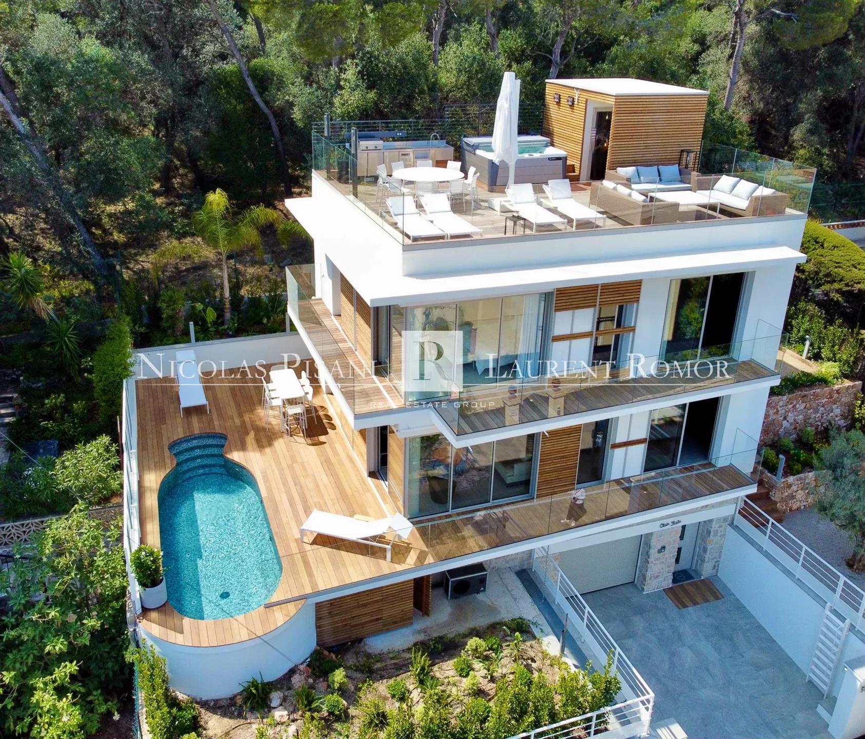 Maison à louer, 126m², Nice