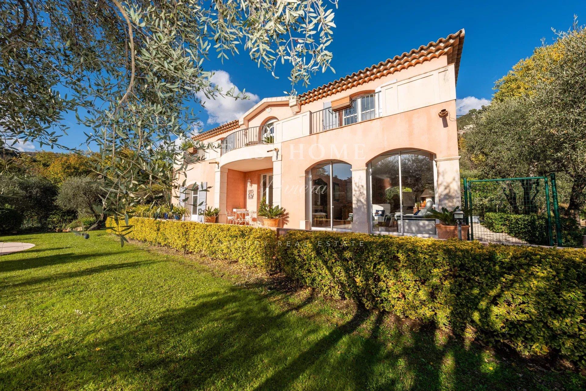 Sale 2 villas absolute calm 20 min from the sea