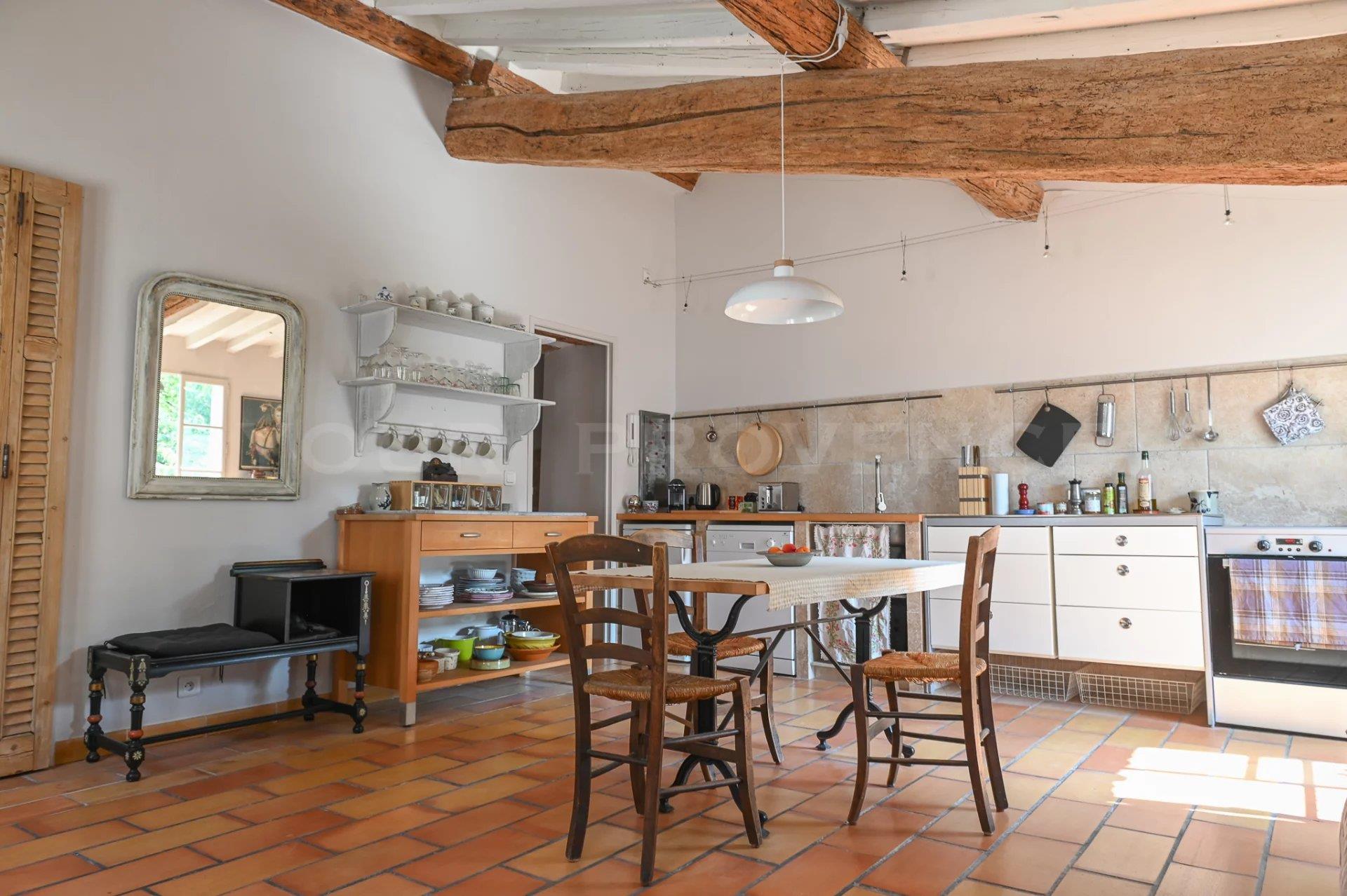 Appartment In The Heart Of Isle Sur La Sorgue