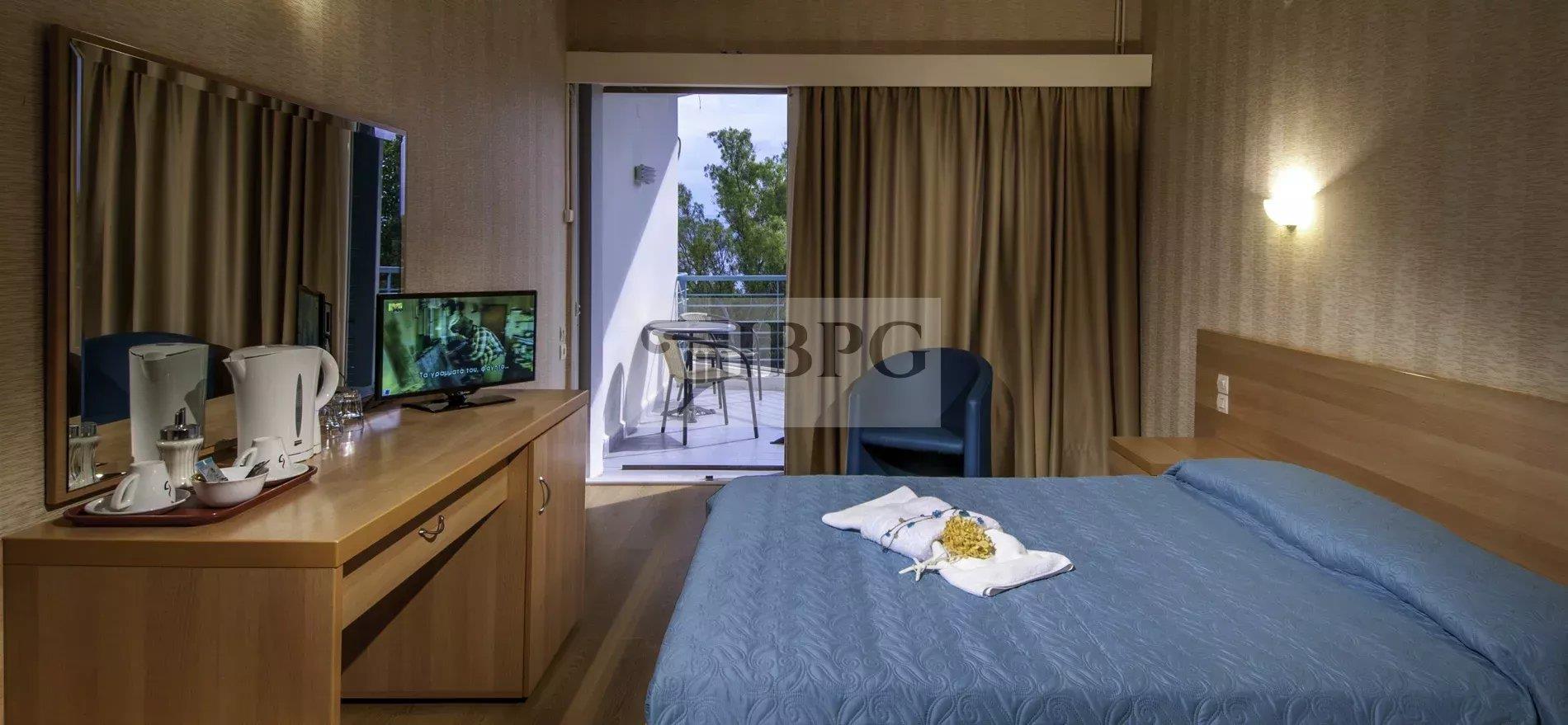 Hotel in a prime location in Patra