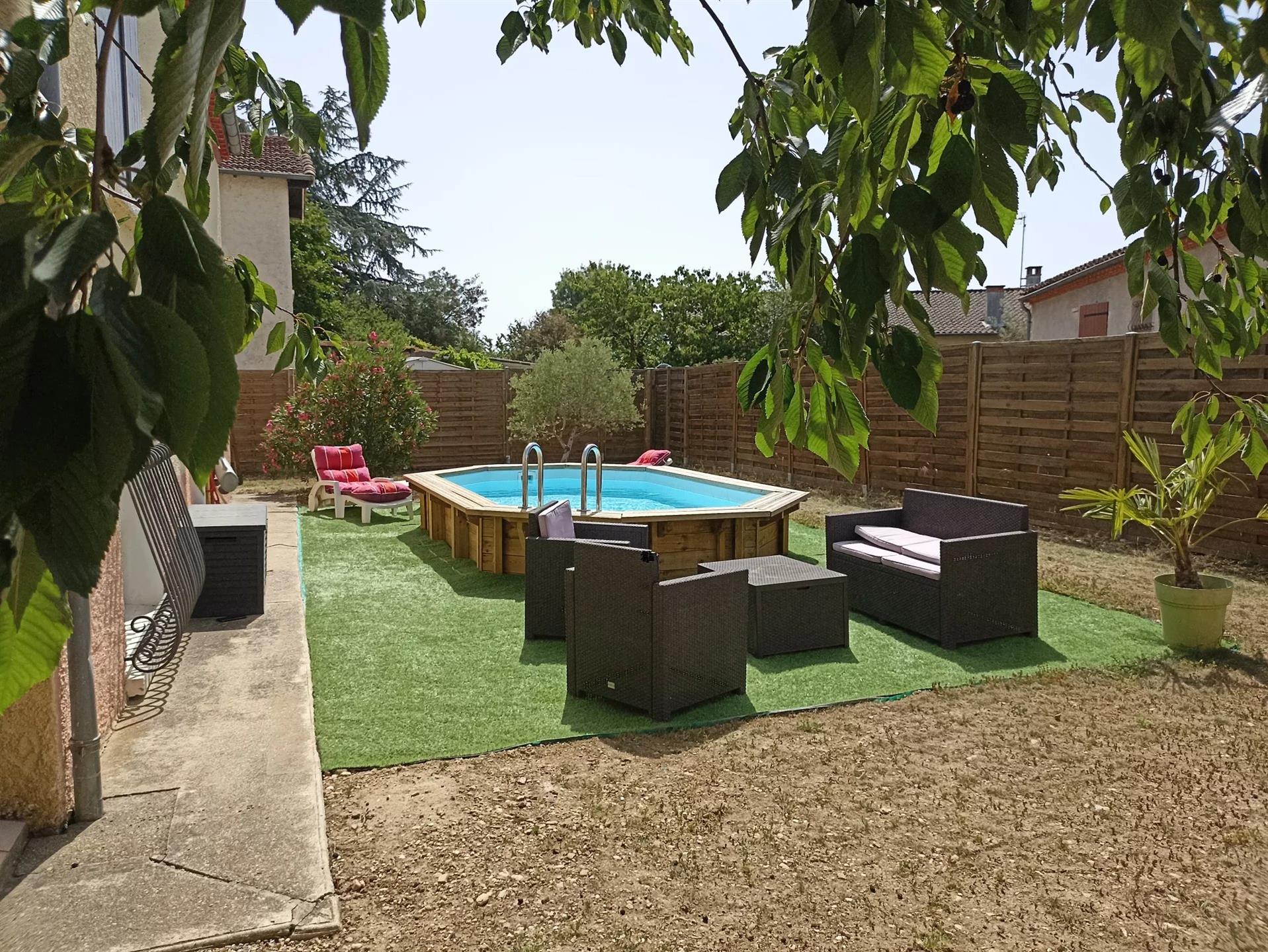 Compra: Vivenda (81500)