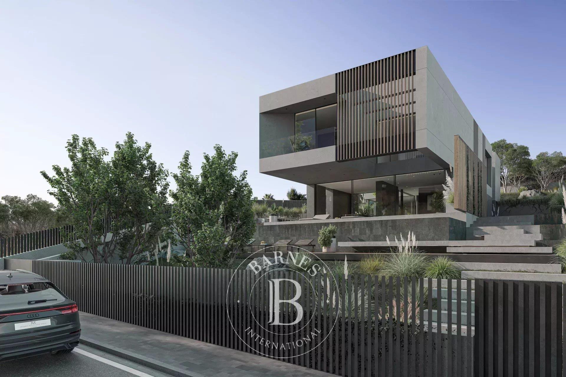 High-End villa with a pool and sea views in Teià, just a few minutes from Barcelona.