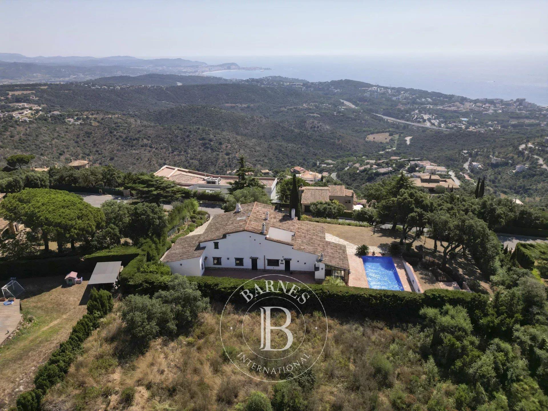 Prestigious villa with sea views in Platja d'aro, Costa Brava