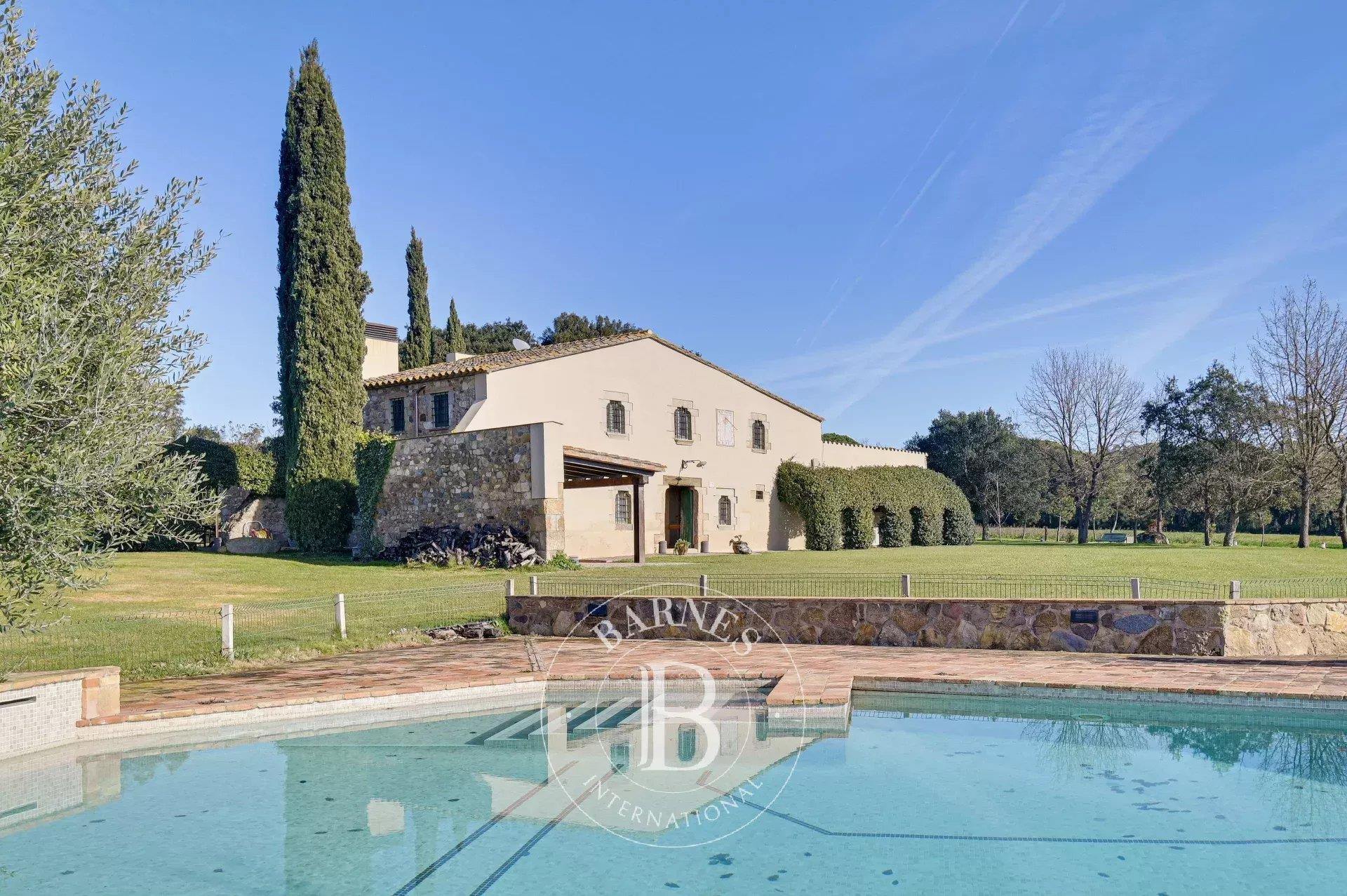 Renovated 13th-Century Country House with Horse Stables, Just 15 Minutes from Costa Brava Beaches an