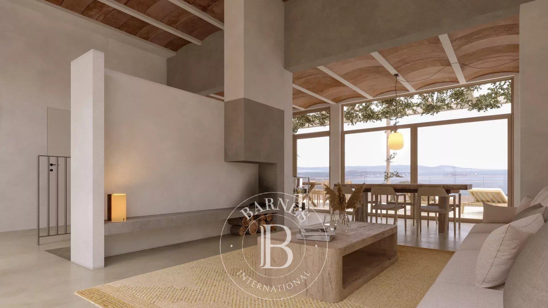 Newly Built Semi-Detached House with Sea Views in the Historic Centre of Begur, Costa Brava