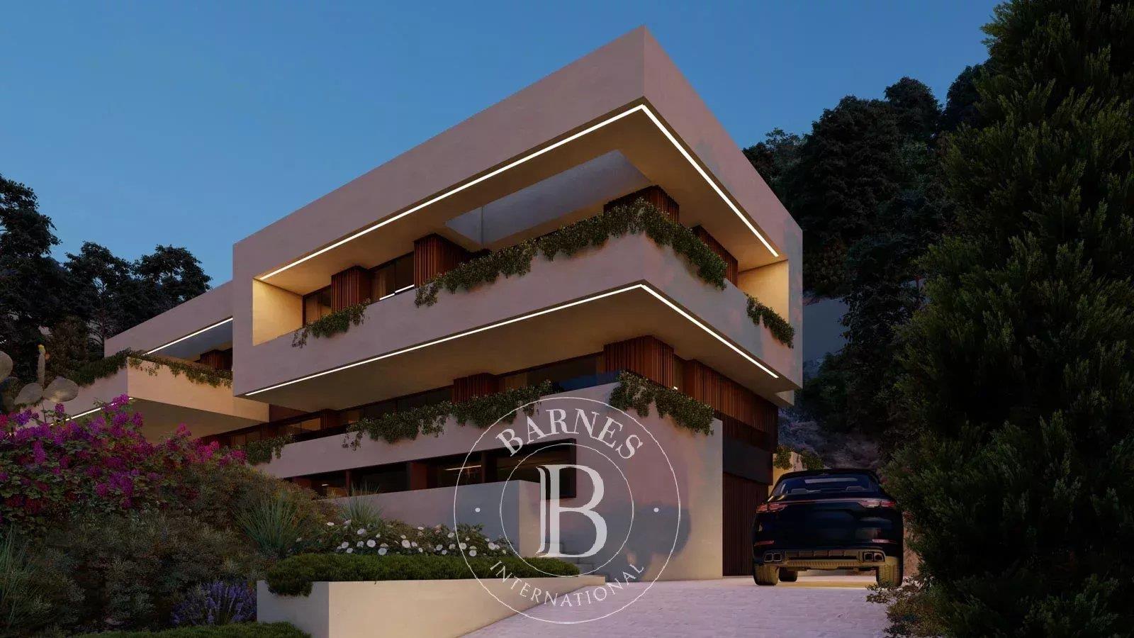 Exclusive Son Vida Plot with Modern Villa Project