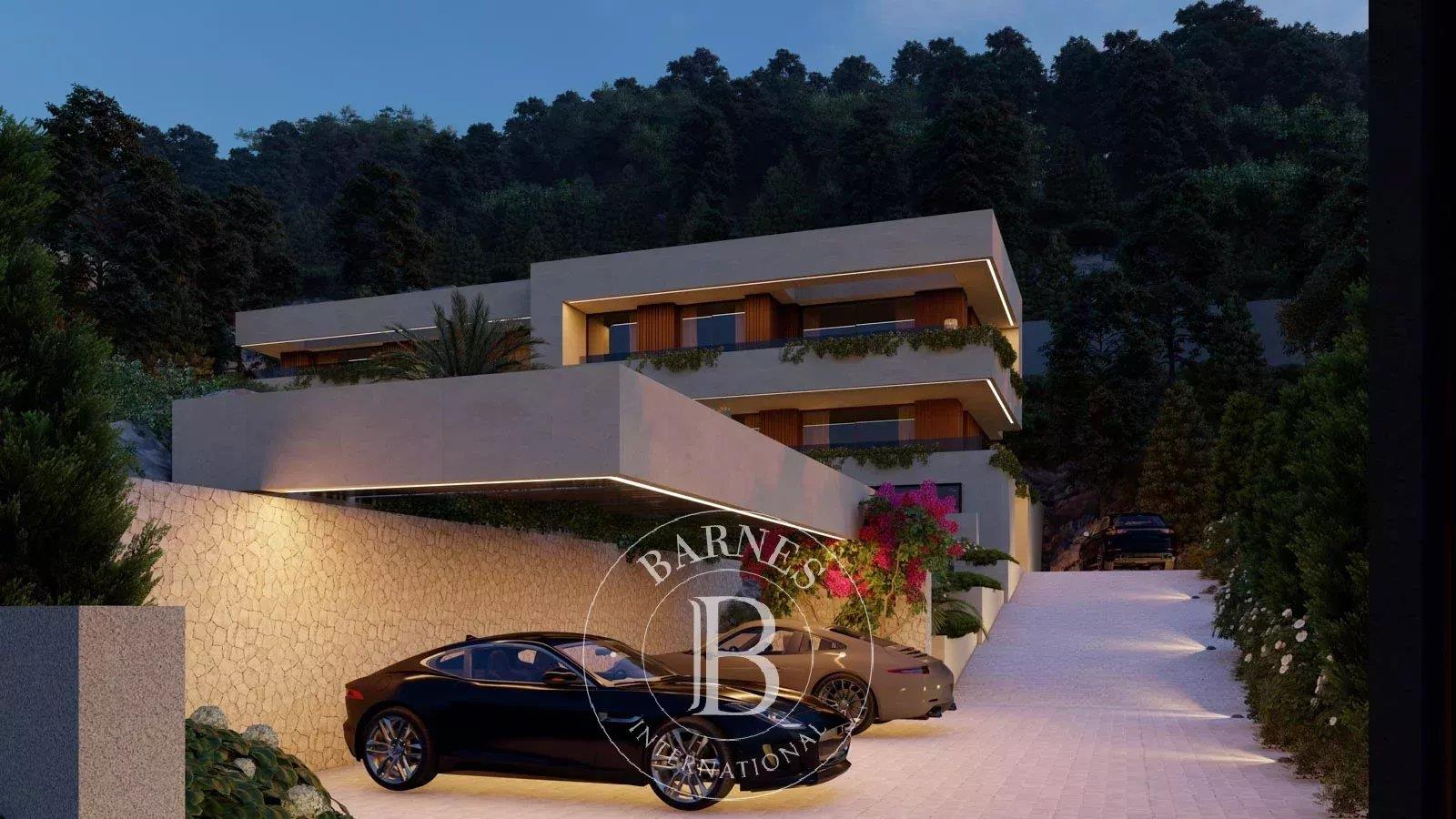 Exclusive Son Vida Plot with Modern Villa Project