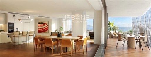 Opulence en Bord de Mer à Antares: Design Personnalisé et Commodités Exclusives dans un Appartement